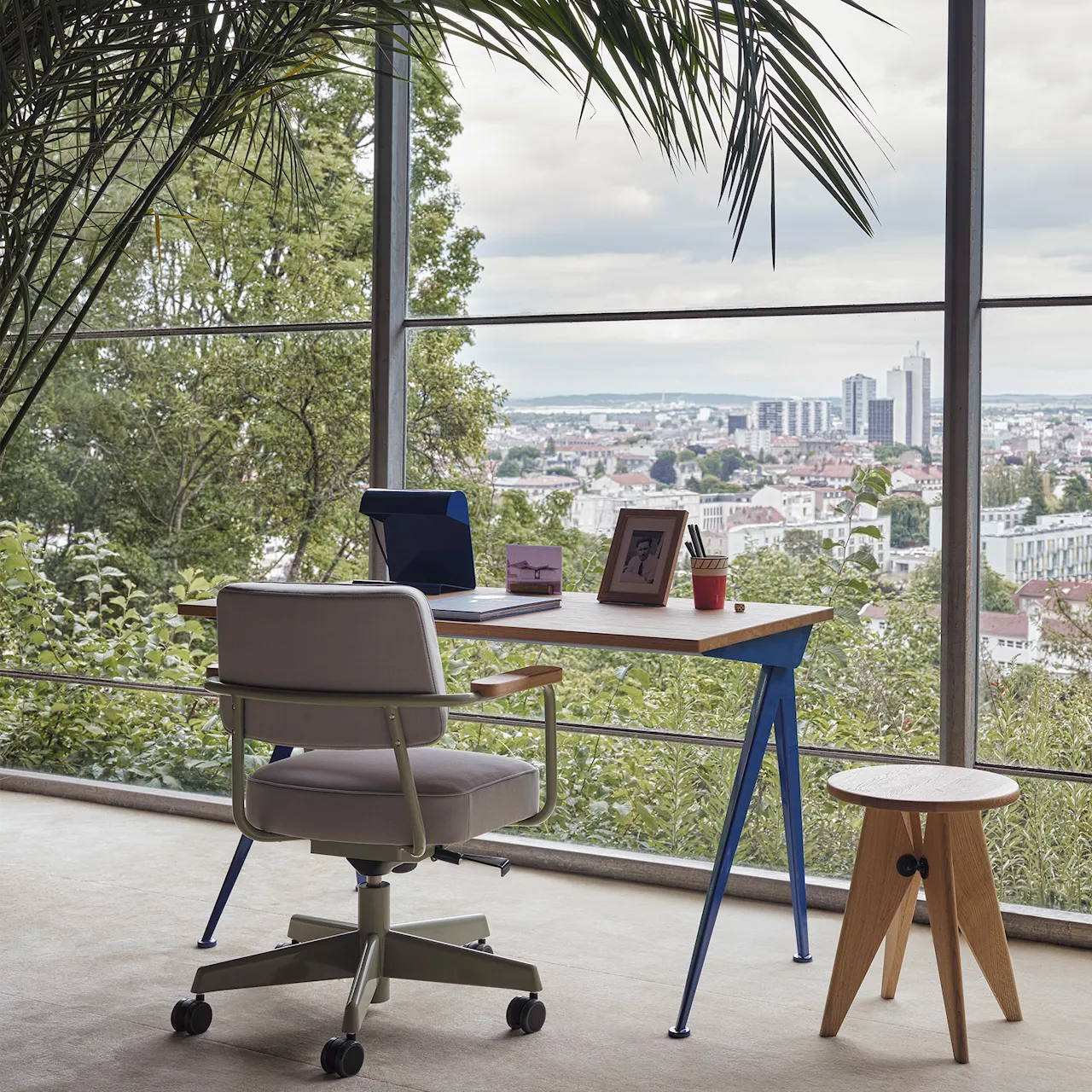 Lampe de Bureau pöytävalaisin