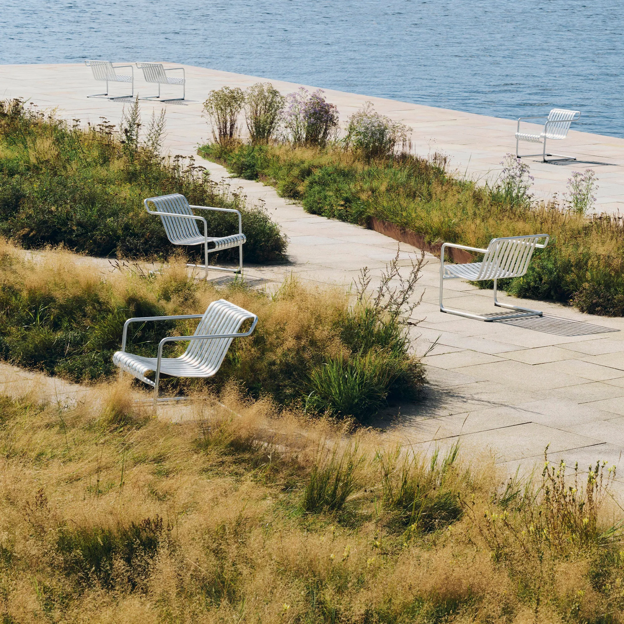 Palissade Cantilever Low Lounge Chair - 12