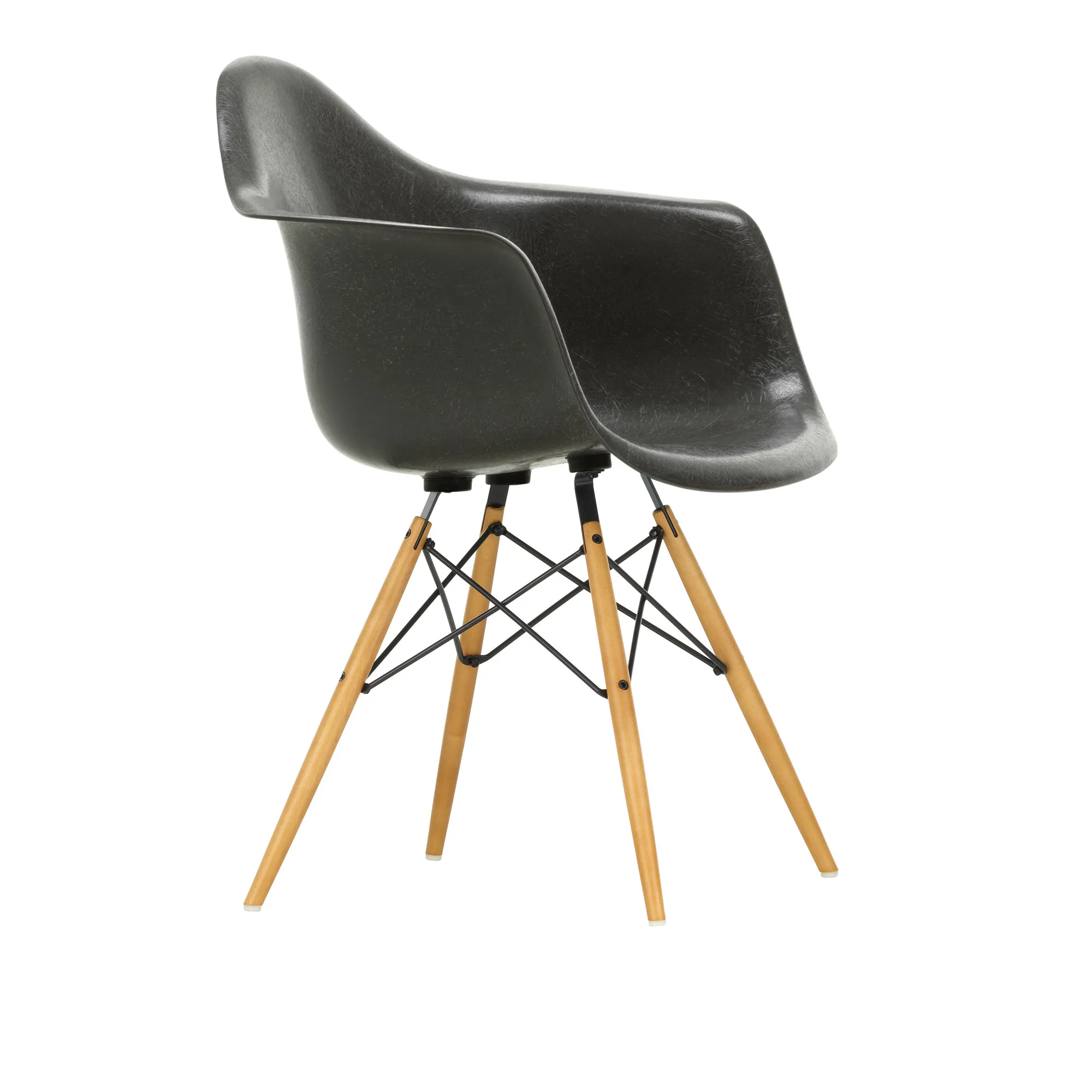 Eames Fiberglass Armchair DAW - 1