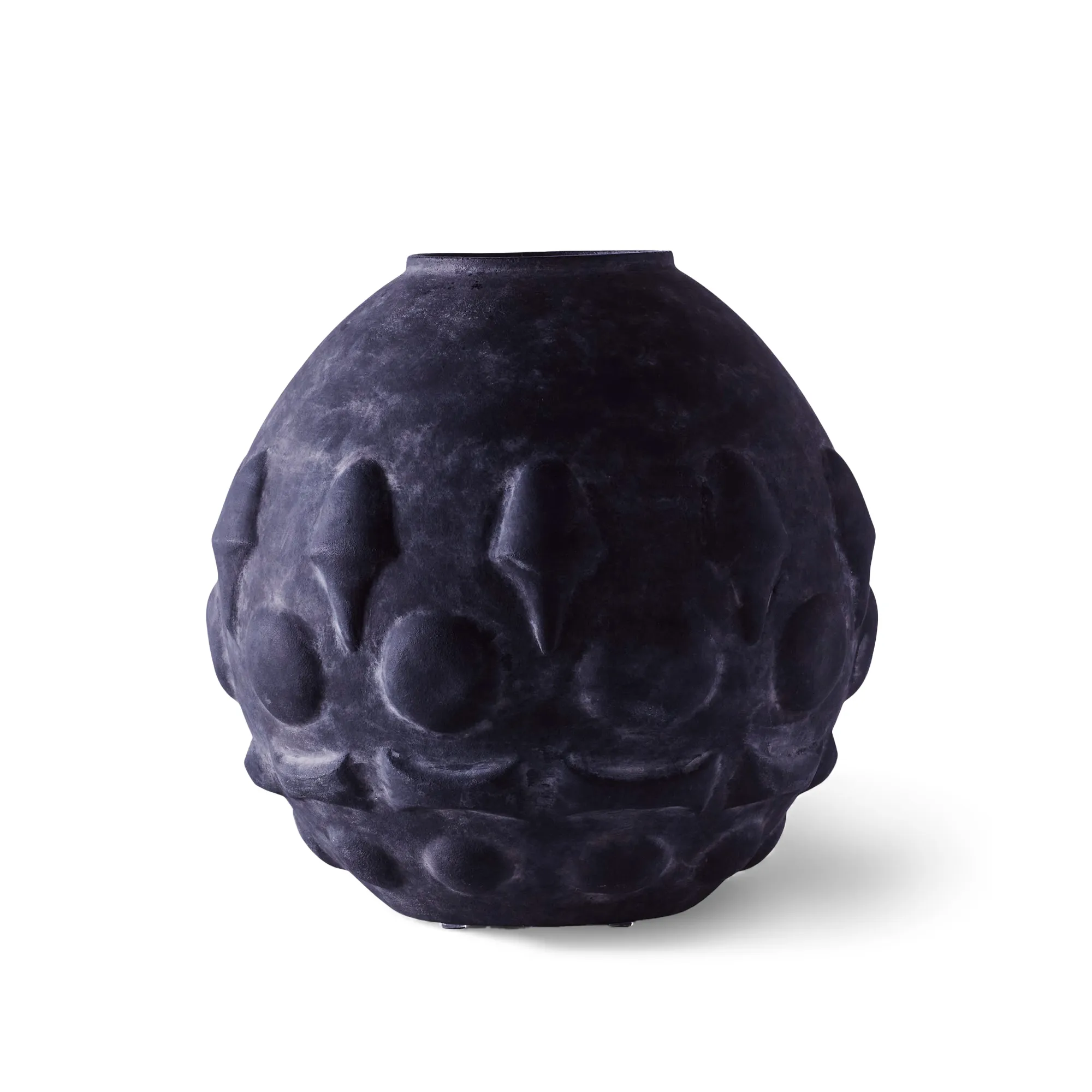 St. Mary vase black - 1
