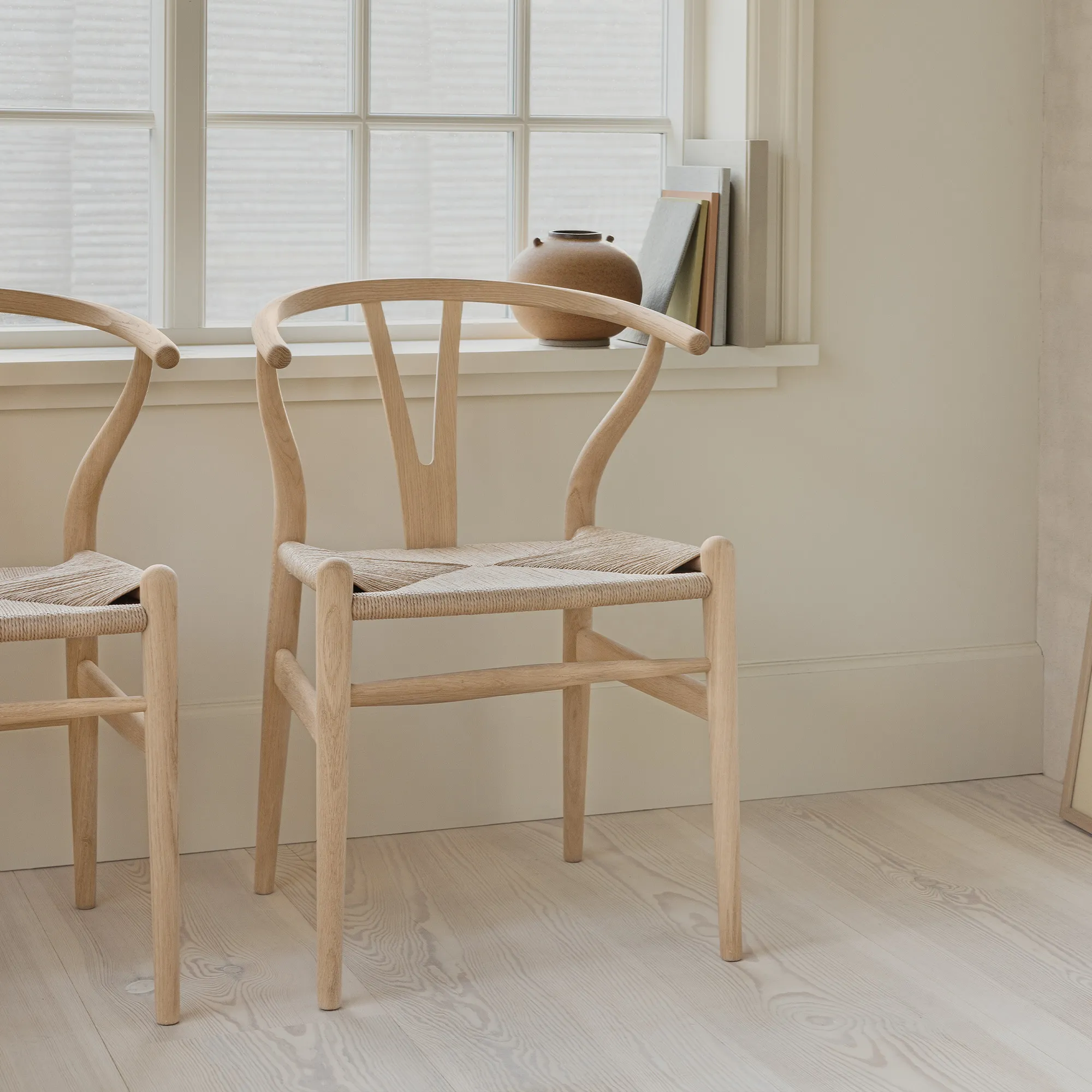 CH327 dining table & CH24 dining chairs 4 pcs – white-oiled oak - 6