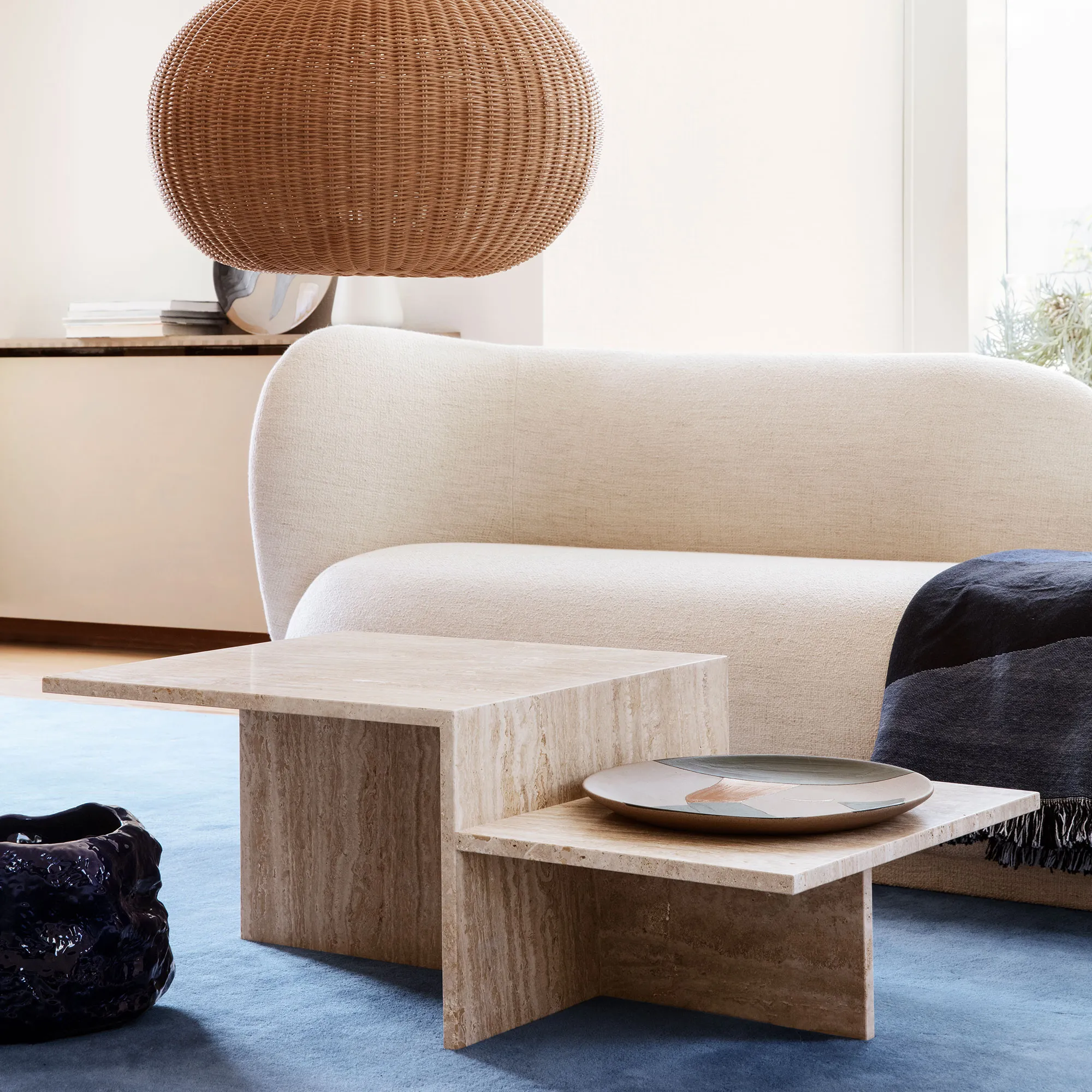 Distinct Coffee Table - 2