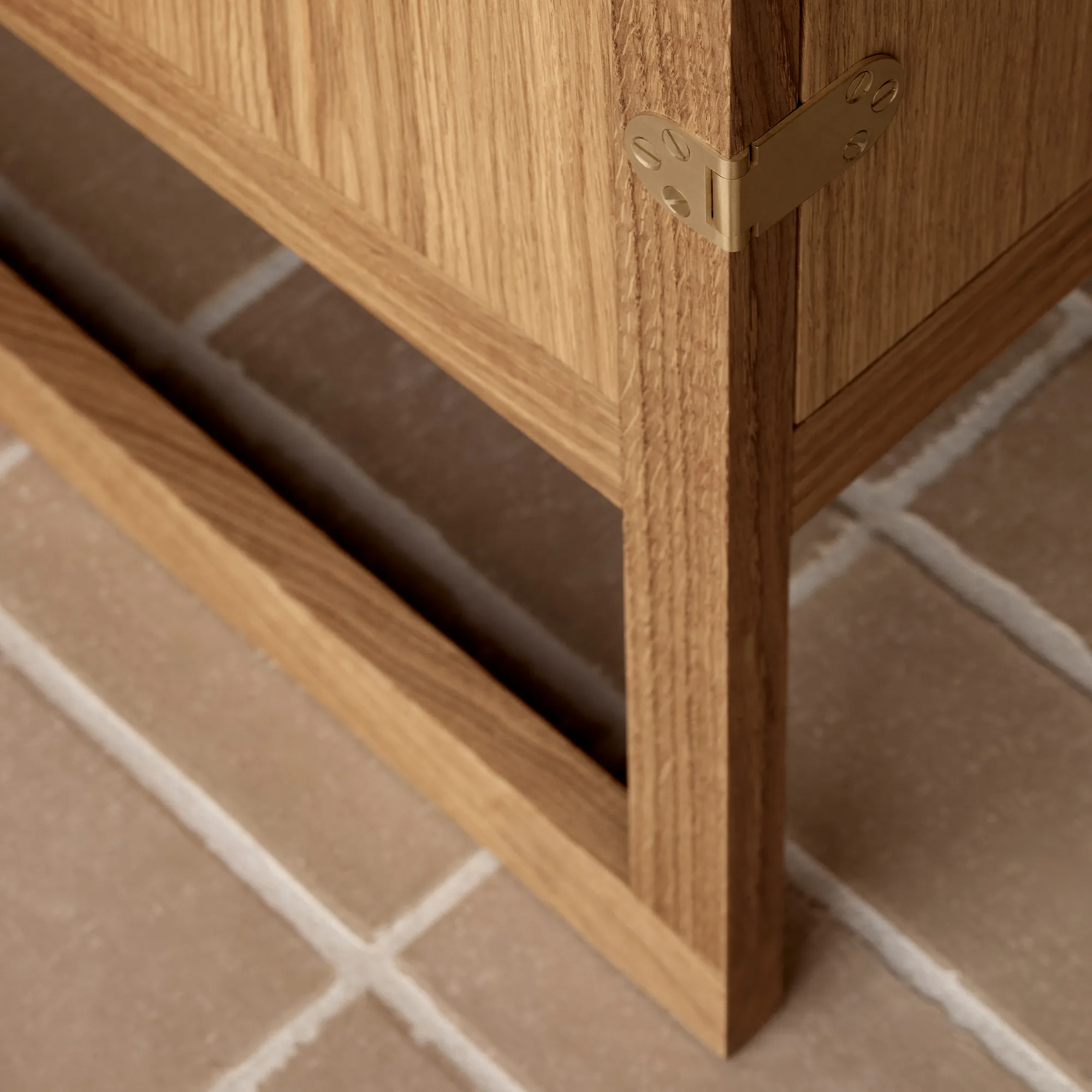 BM0057 kabinet