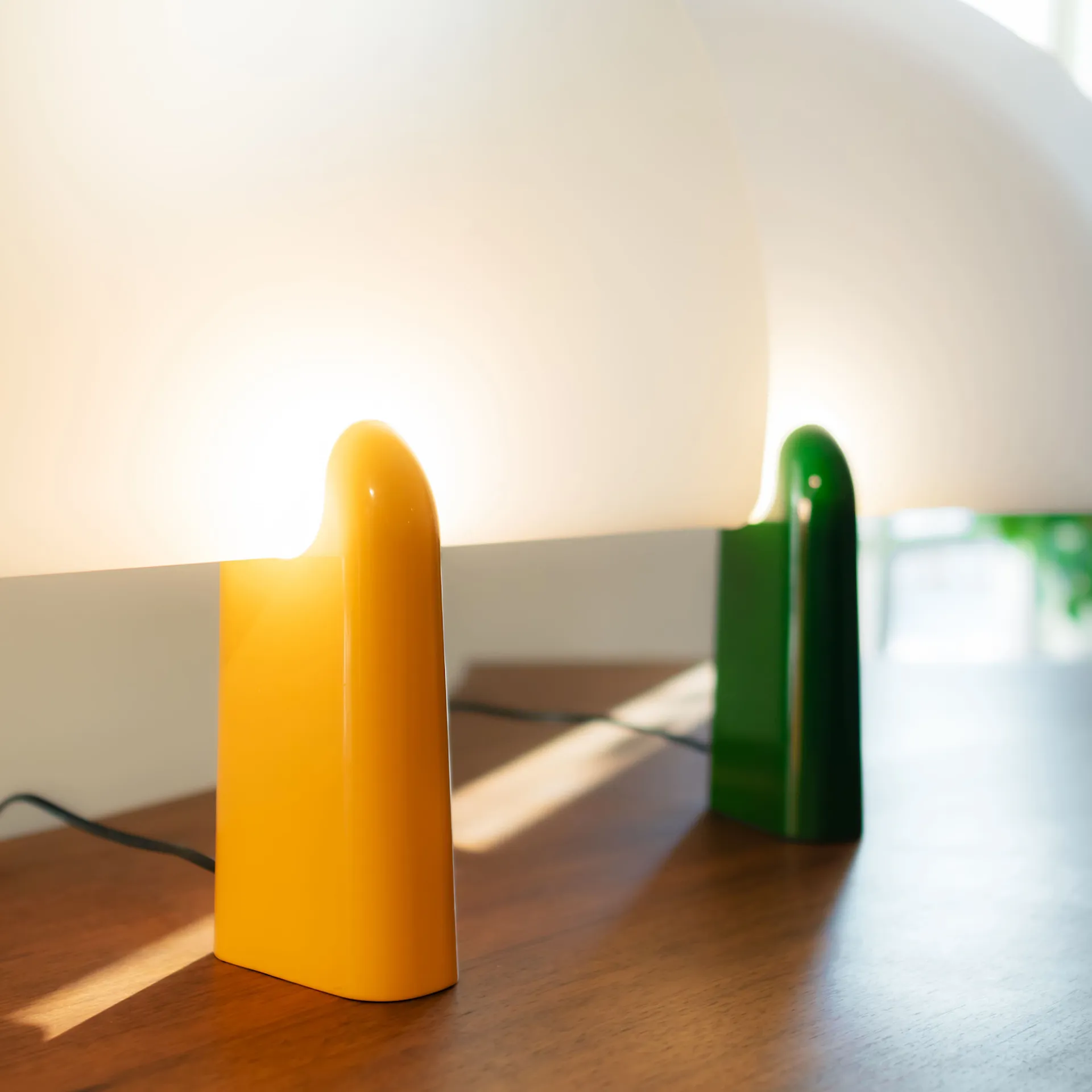 Pavo Table Lamp - Klong - NO GA