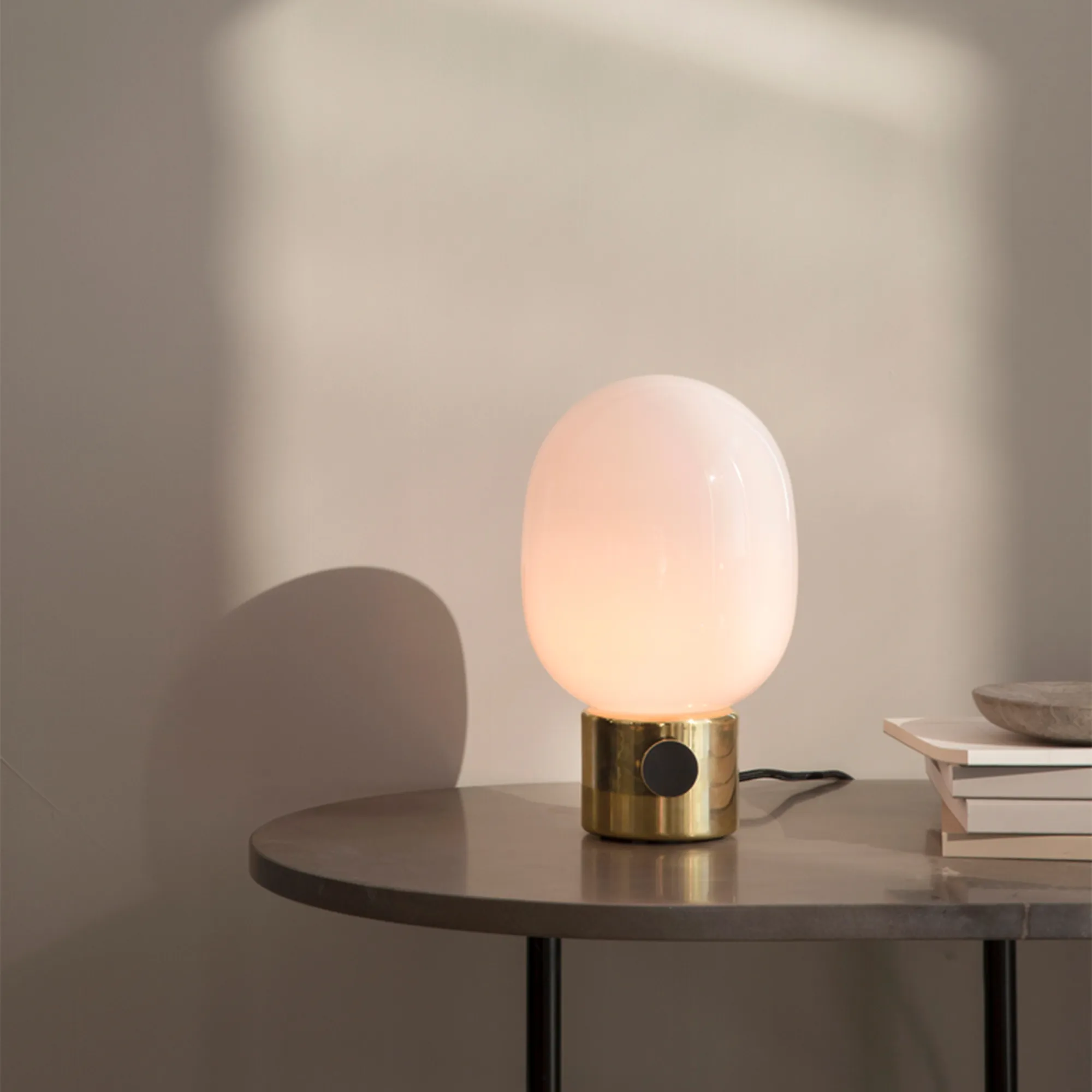 JWDA Table Lamp - 11
