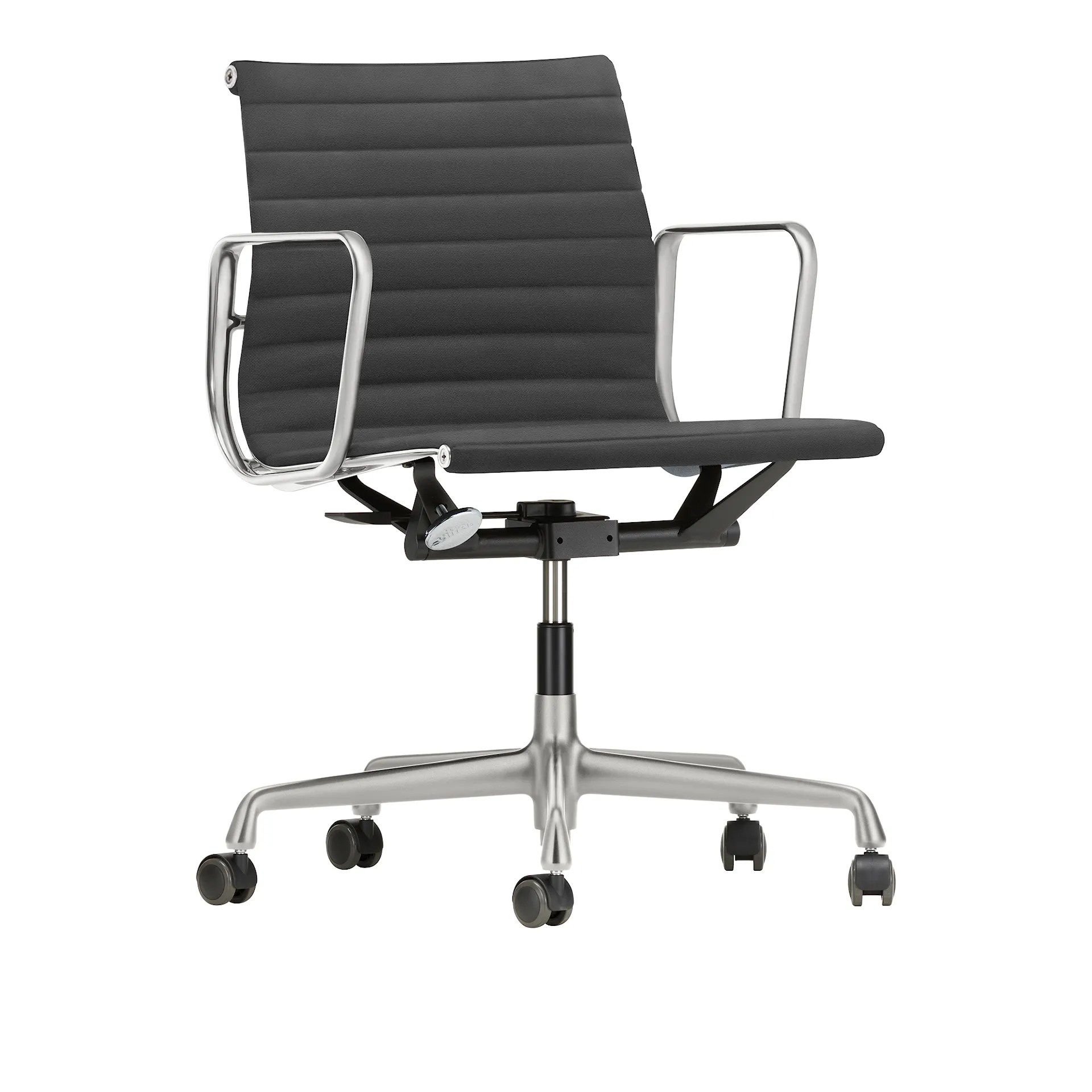 EA 117 Desk Chair Polished - Vitra - Charles & Ray Eames - NO GA