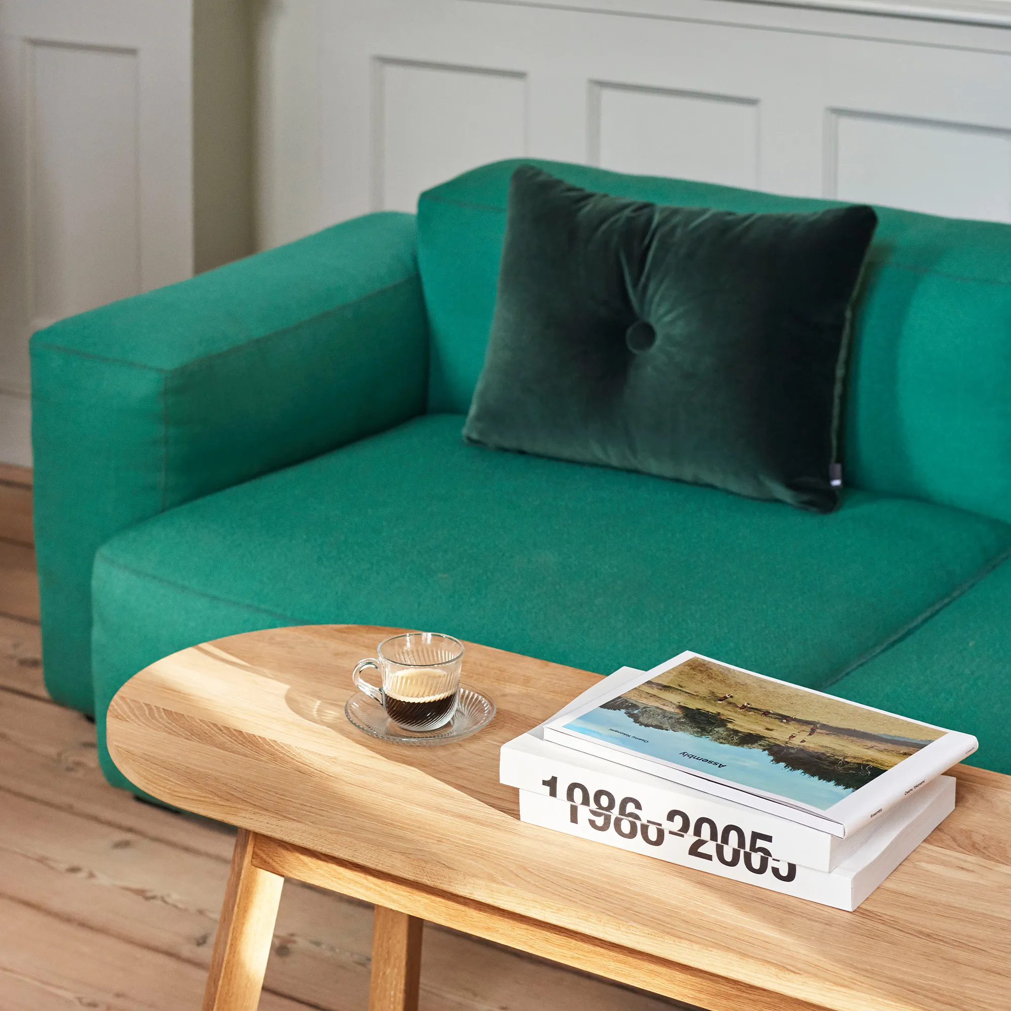 Dot Cushion Steelcut Trio 1 Dot