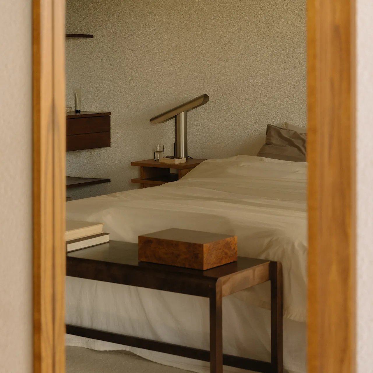 T-Lamp Table Lamp