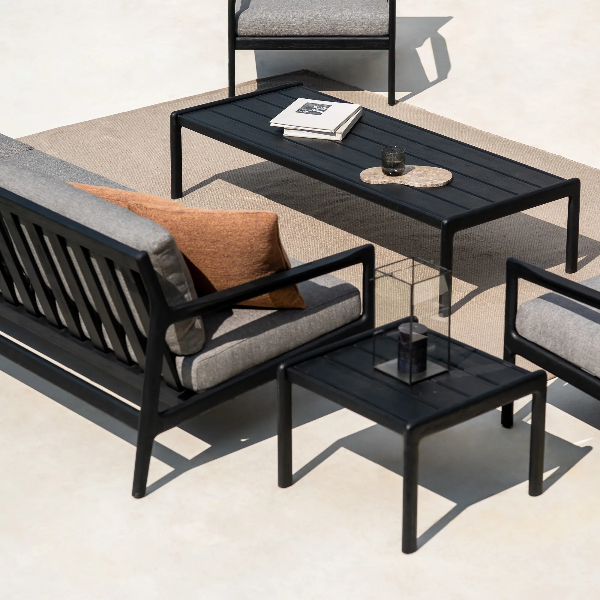 Jack Outdoor Sofa 2-seater Black Teak