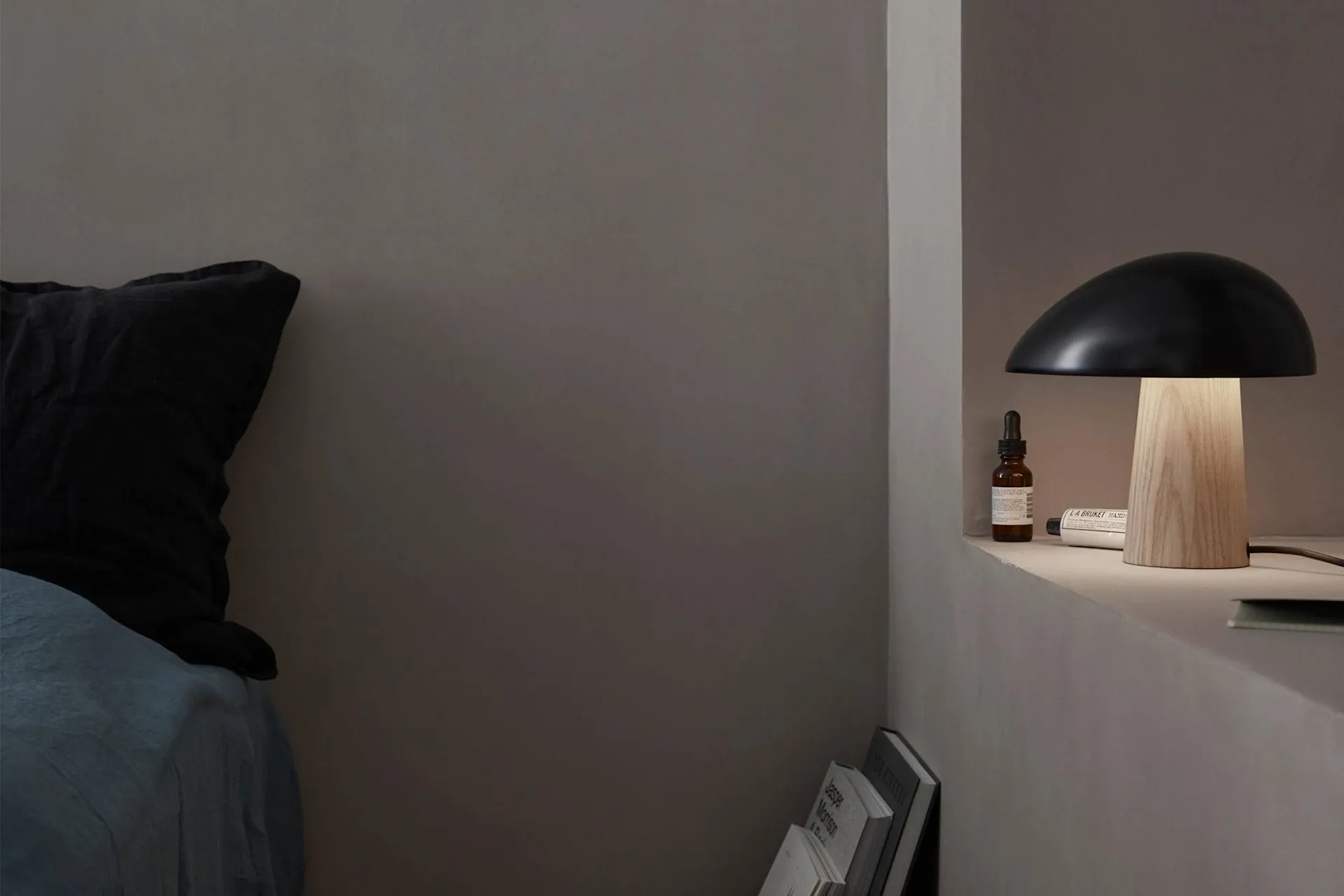 Buy Night Owl from Fritz Hansen NO GA