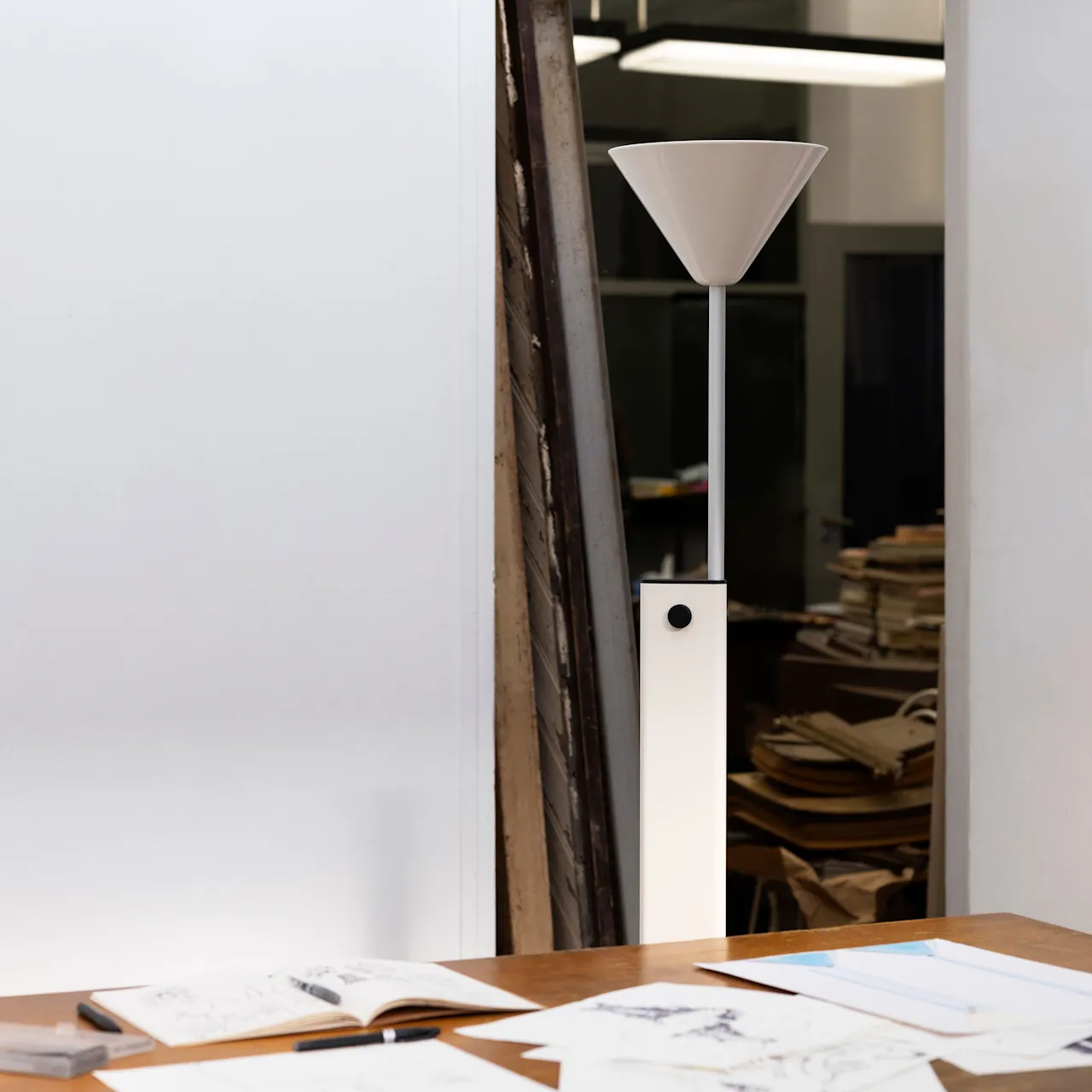 Twist Floor Lamp Cream white