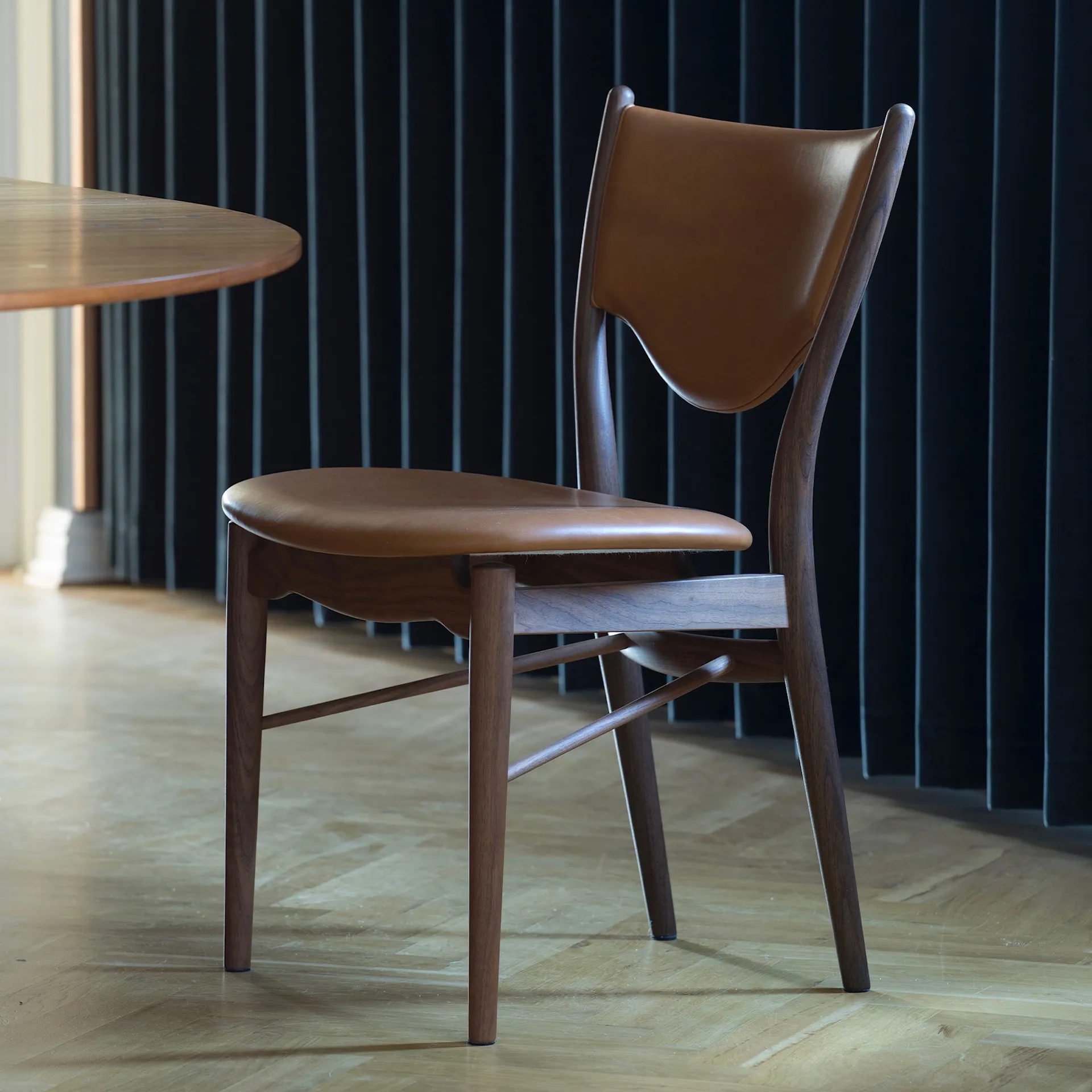 46 Chair, Oak, Hallingdal 65 0100 - House of Finn Juhl - Finn Juhl - NO GA