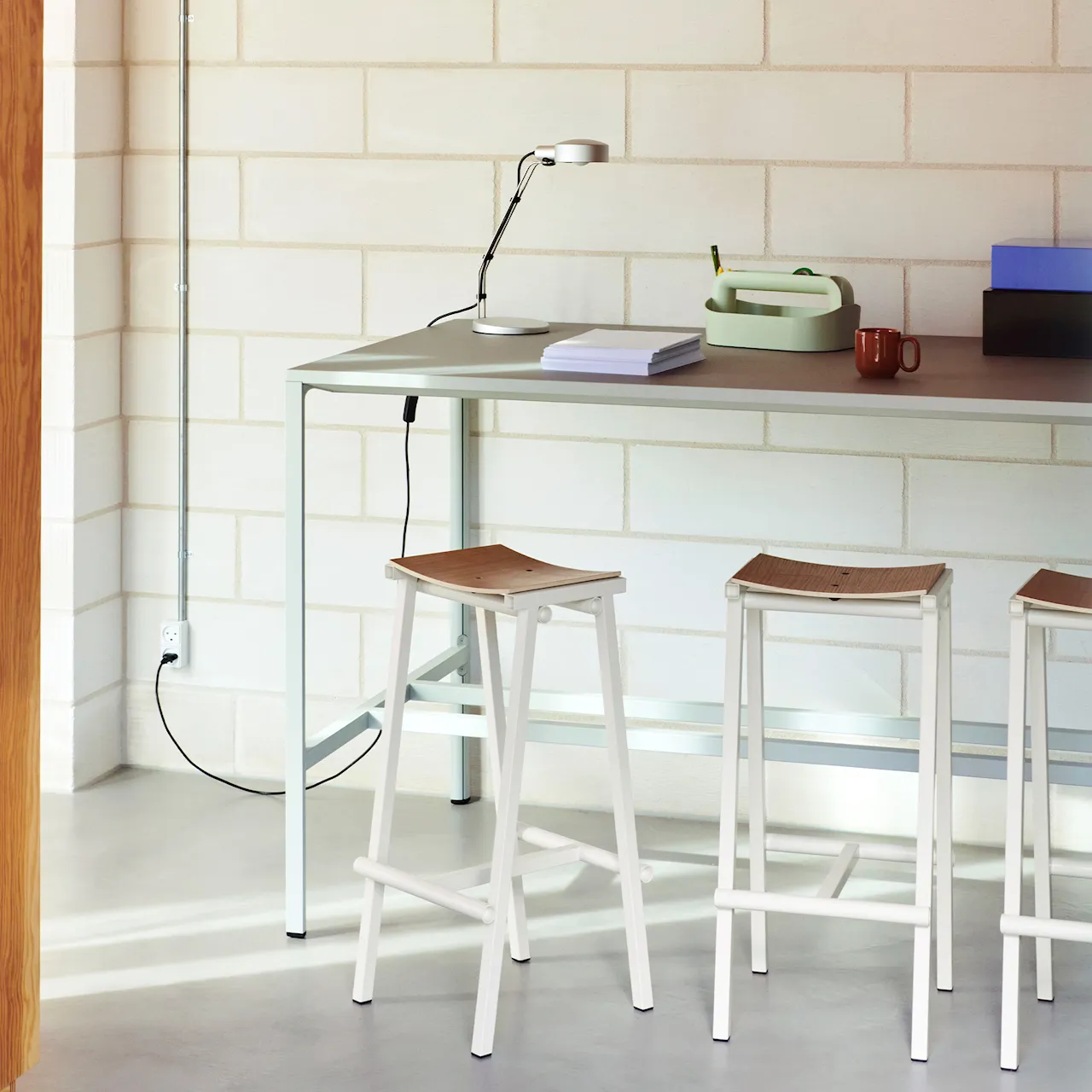 Taburete 8 Bar Stool High