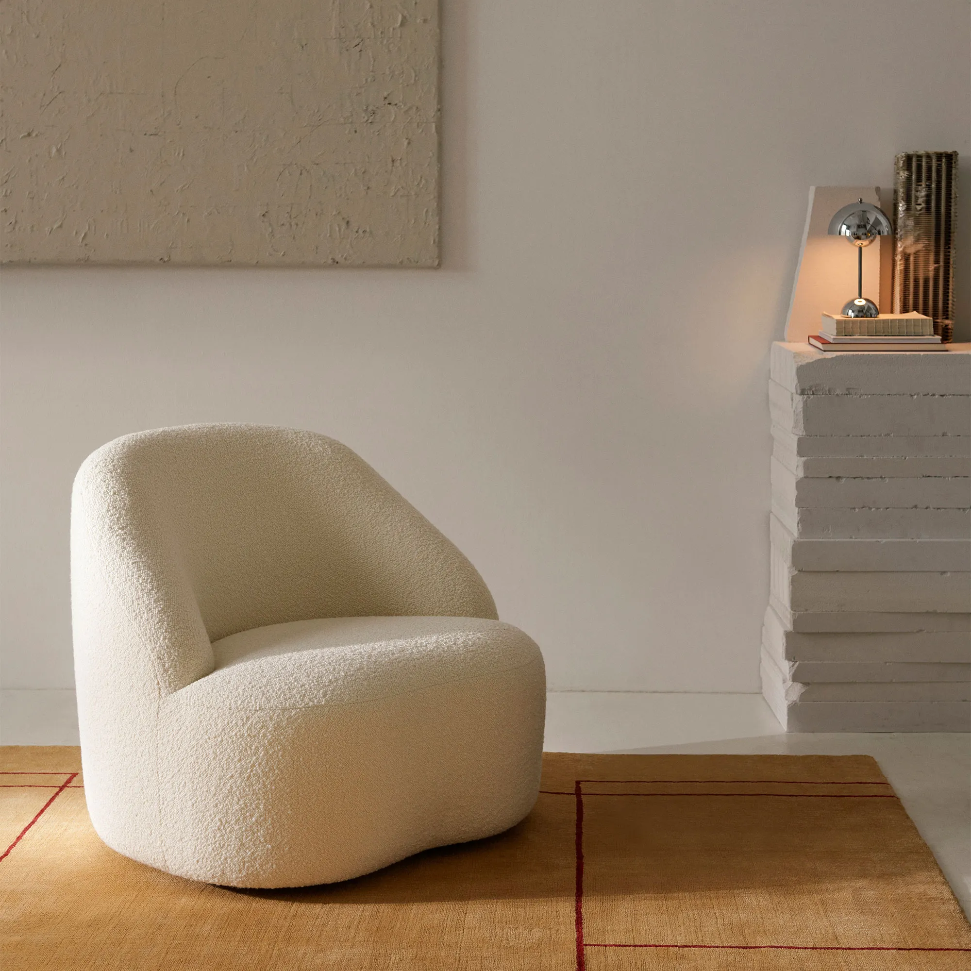Margas Lounge Chair LC2 - 2