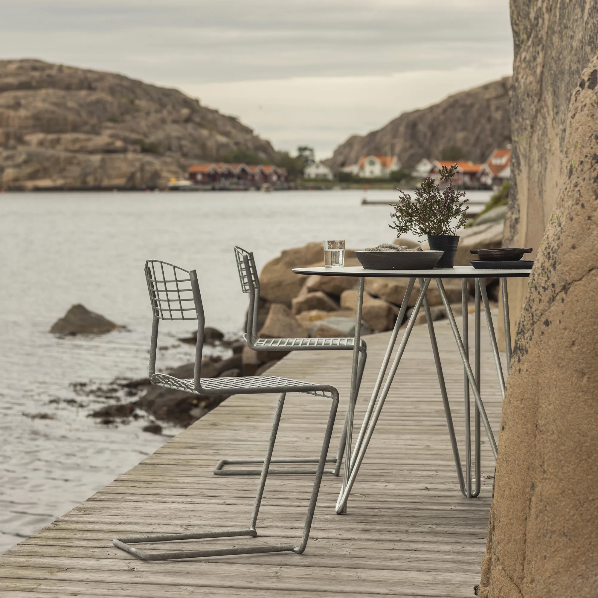 High Tech Outdoor Dining Table Ø60 cm - 7