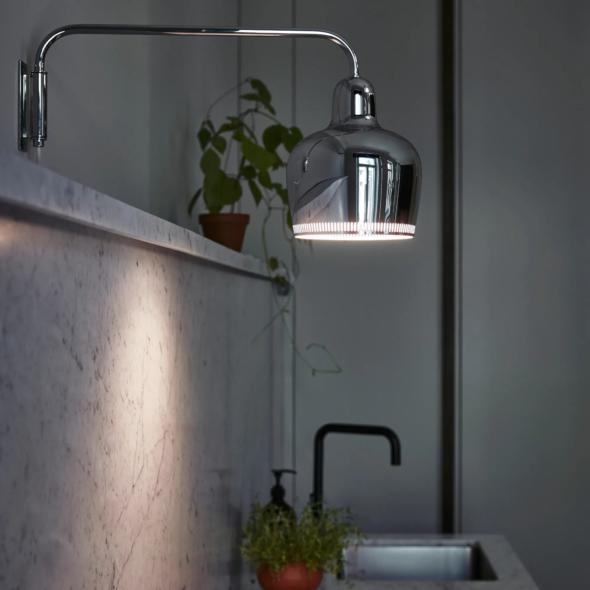 A330S Golden Bell Wall Light - 5