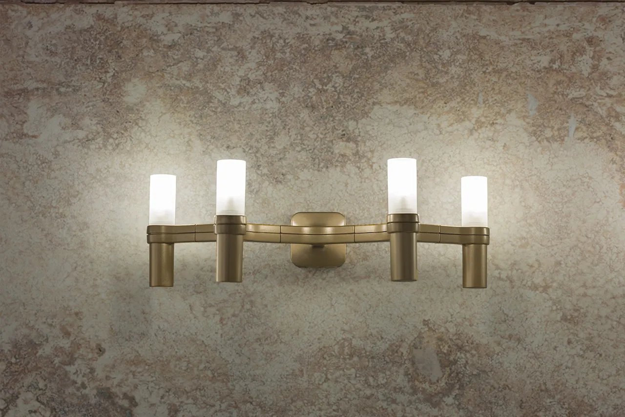 Crown Wall Lamp