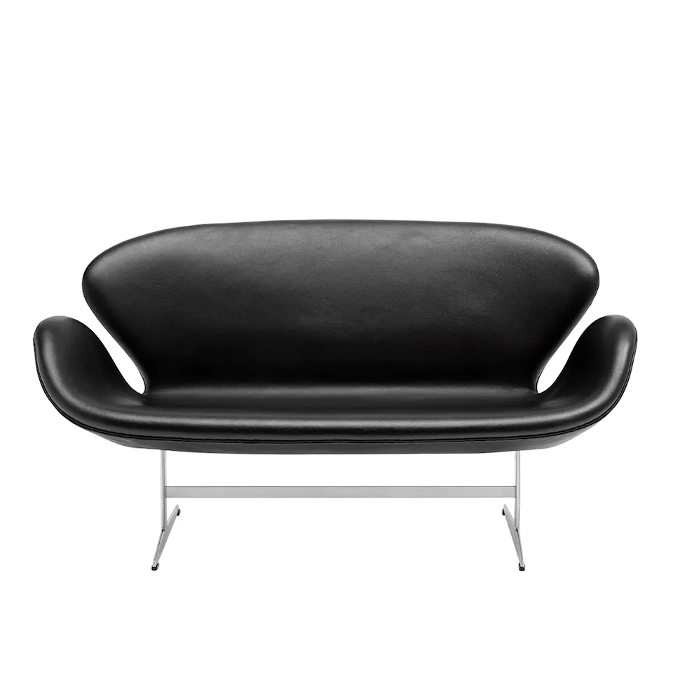 3321 Swan 2-Seater Sofa