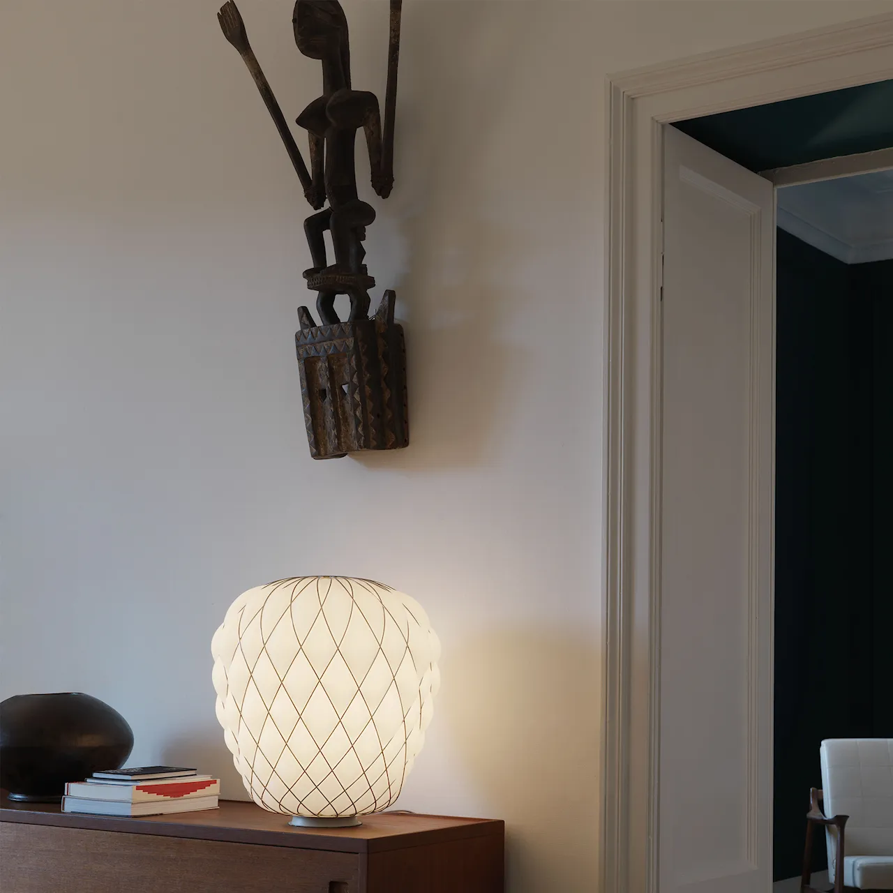 Pinecone Table Lamp