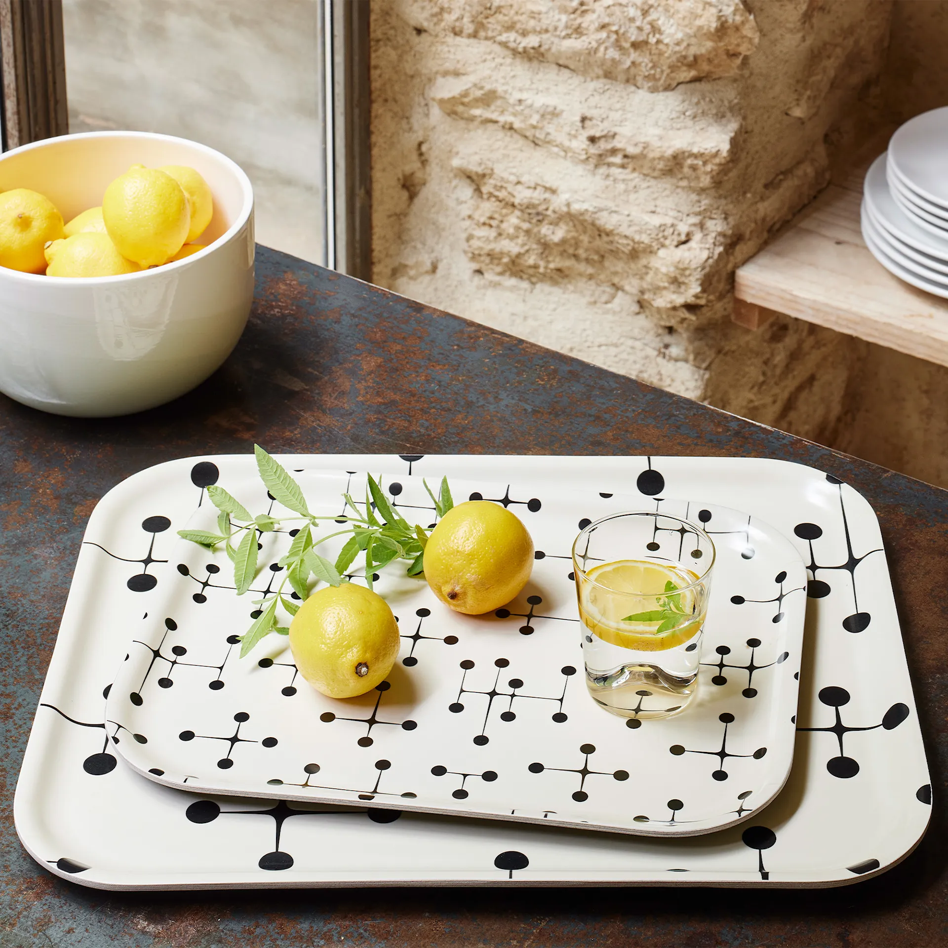 Classic Tray Dot Pattern Large - Vitra - Charles & Ray Eames - NO GA