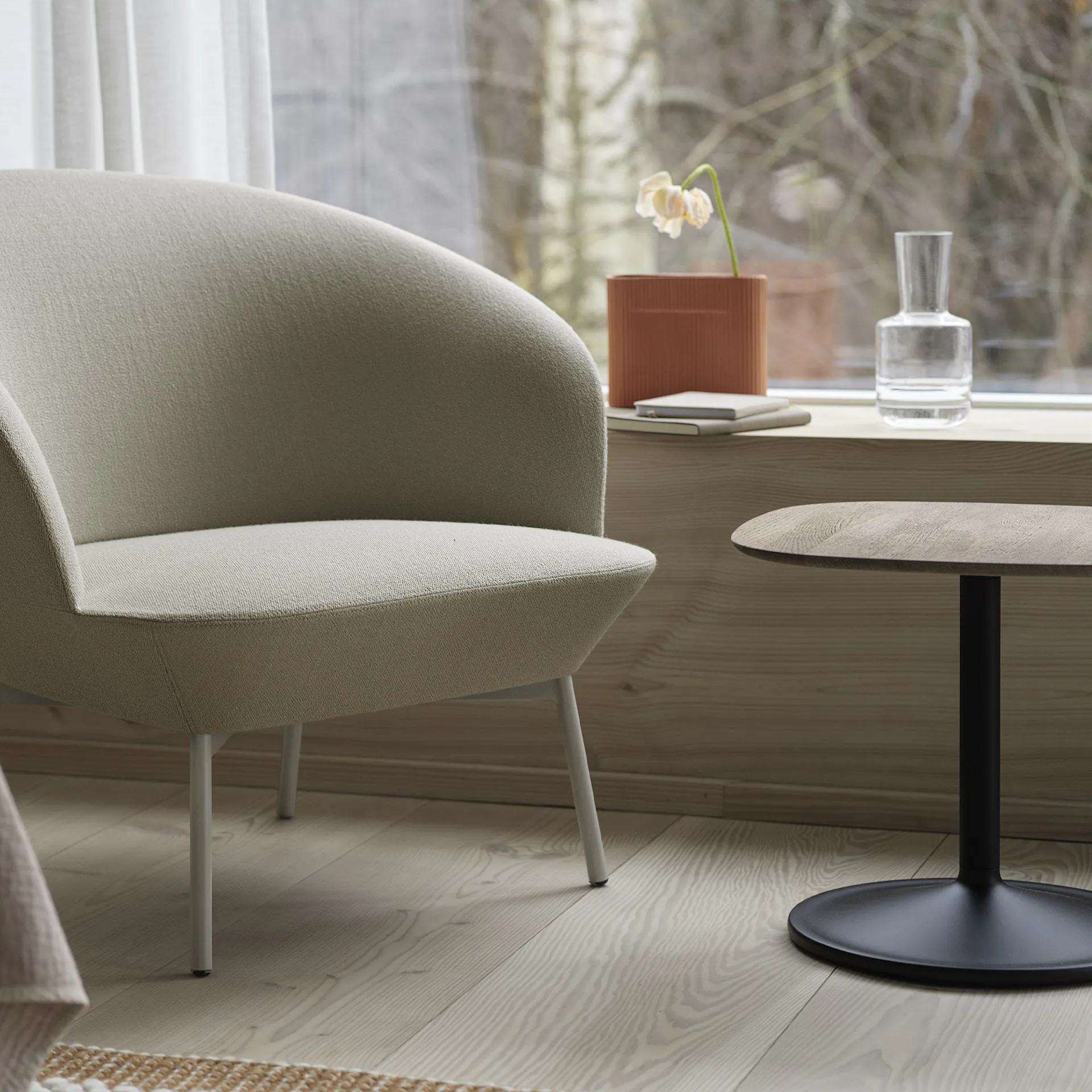 Soft Side Table 45 X 45 H: 40 - Muuto - NO GA