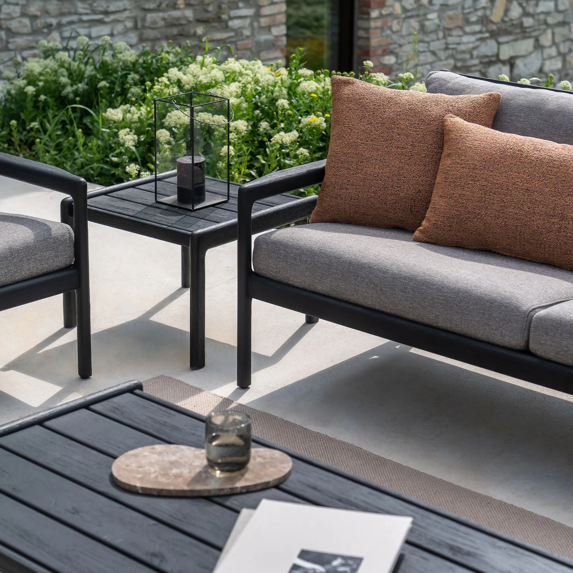Jack Outdoor Sofa 2-seater Black Teak