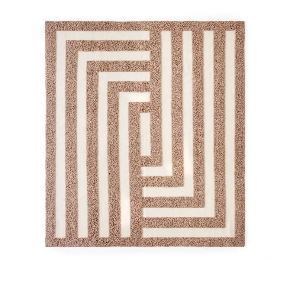 Labyrinth Throw