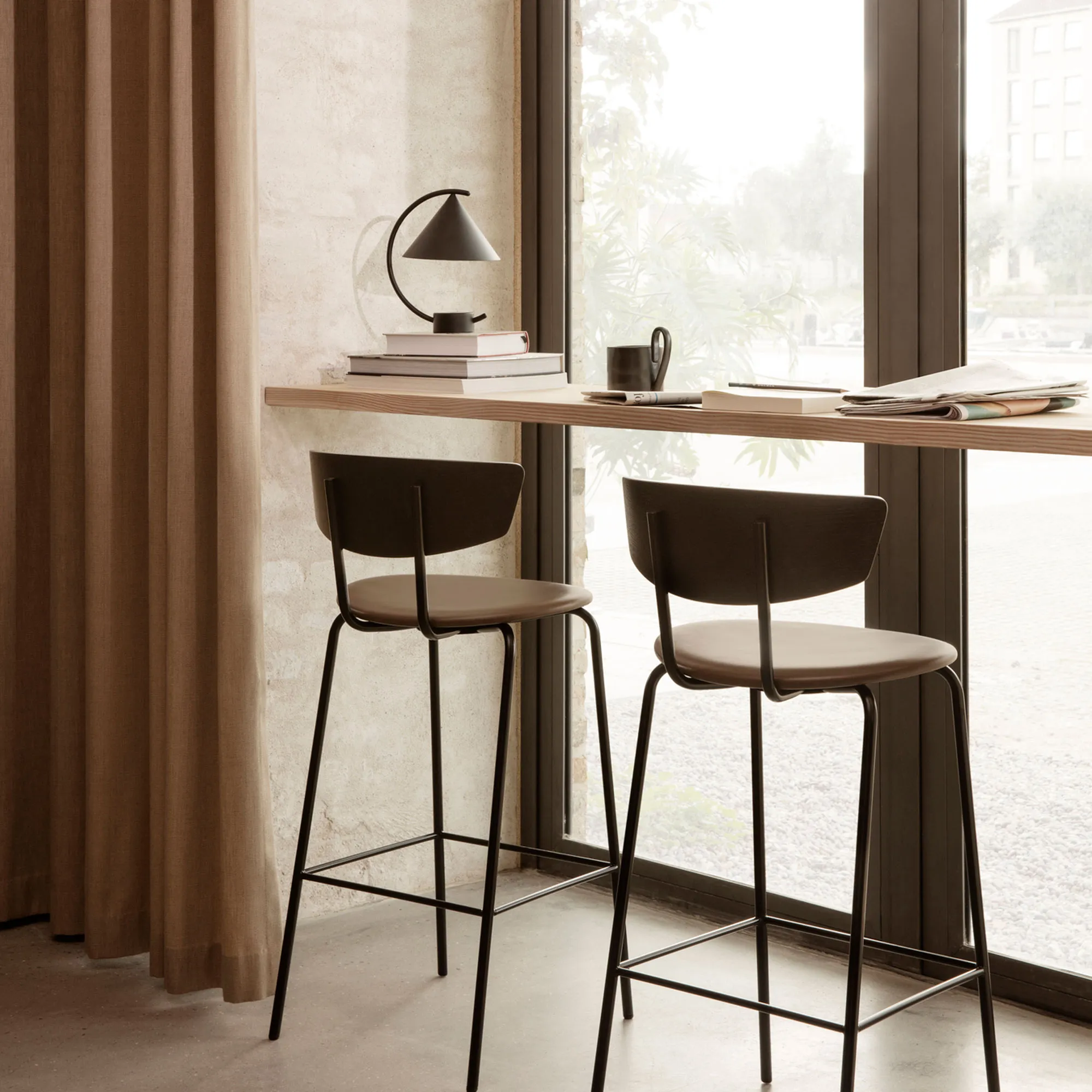 Meridian Table Lamp - 6