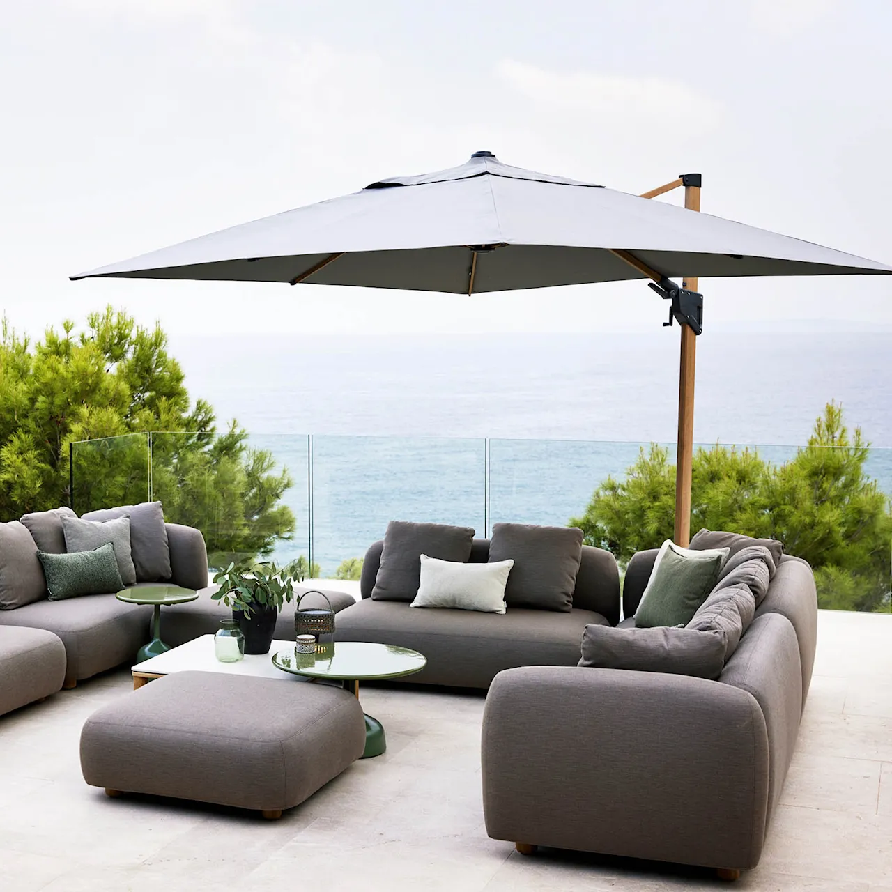 Hyde luxe tilt parasol wood, 3x3 m