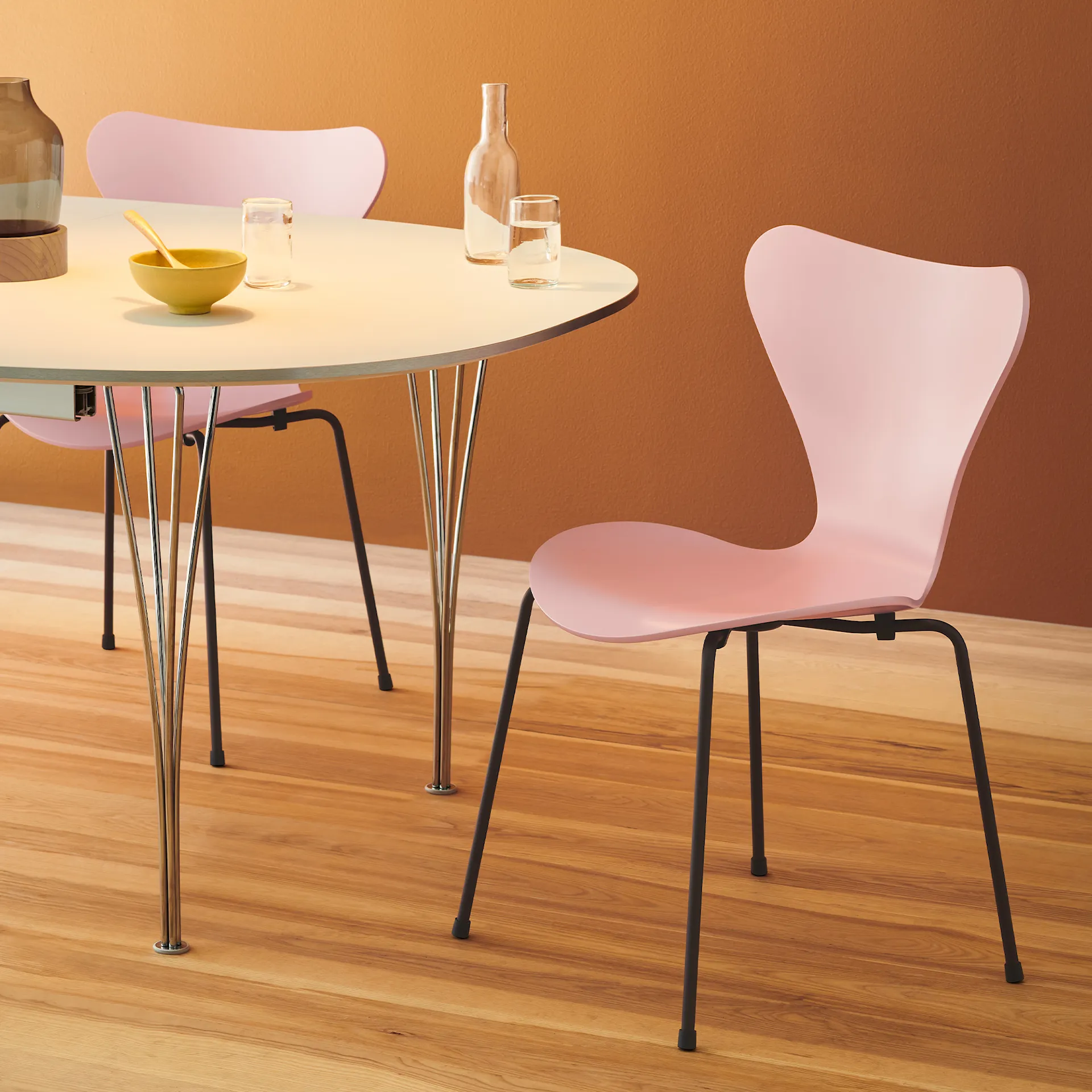 Plastic Foot For Superellipse Dining Table - Fritz Hansen - NO GA