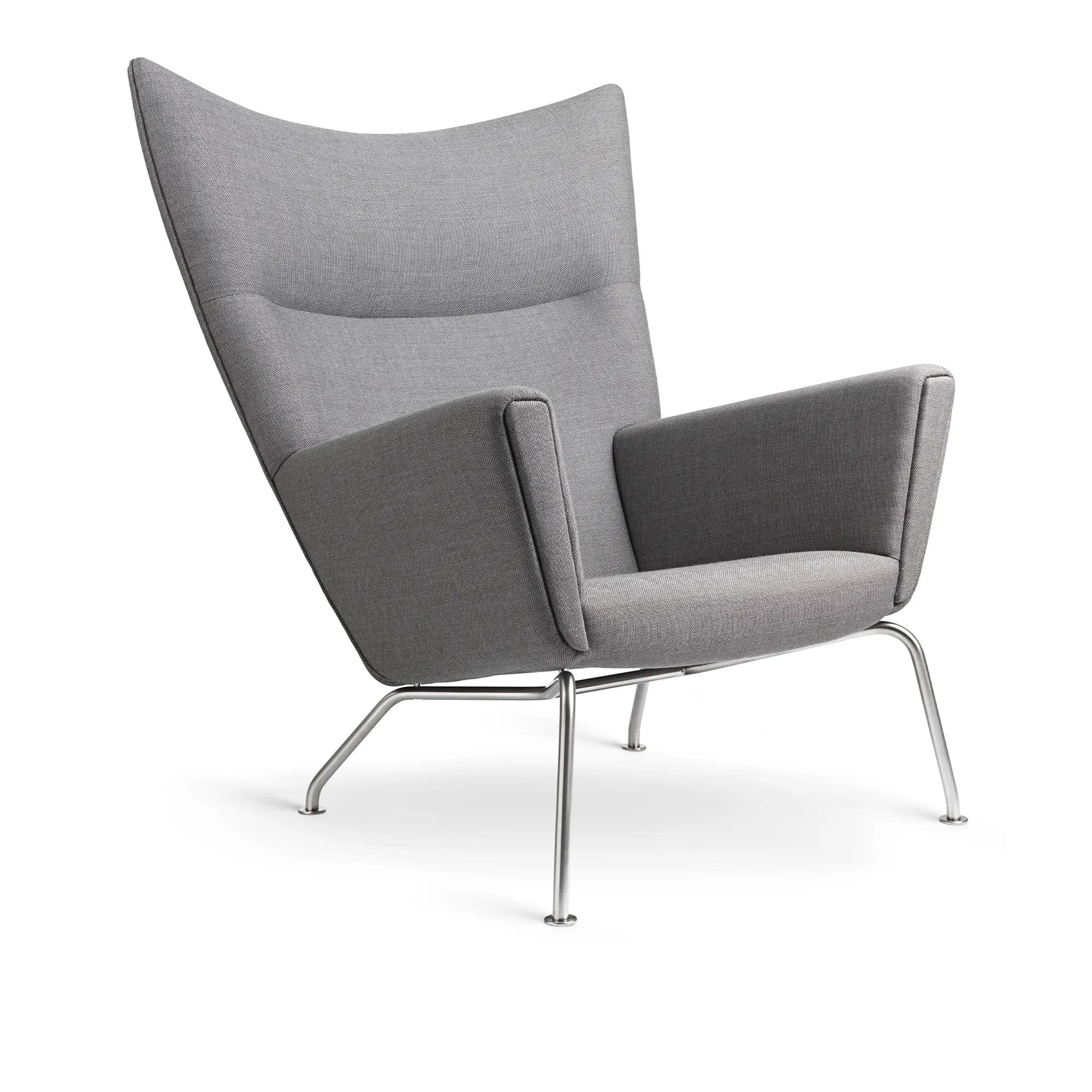 CH445 Wing Lounge Chair - 1