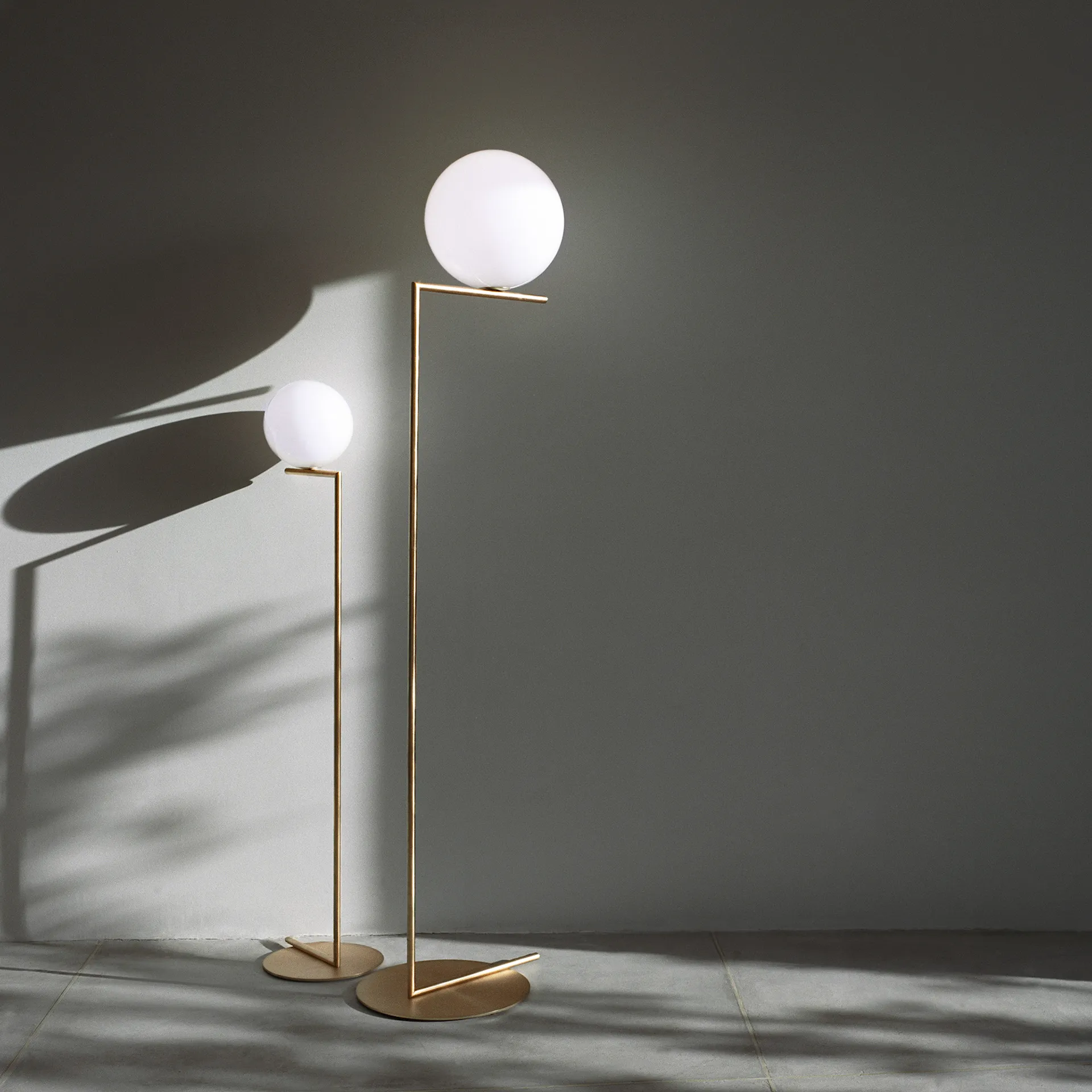 IC F1 vloerlamp - Flos - Michael Anastassiades - NO GA