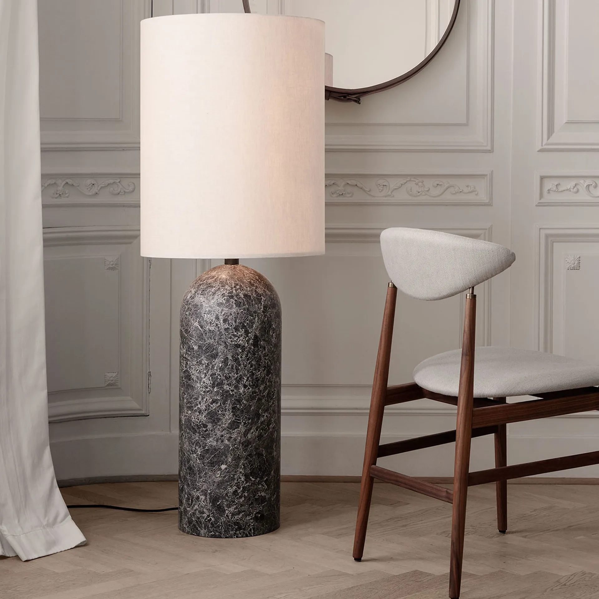 Gravity Floor Lamp XL High - Grey Marble/White - Gubi - NO GA