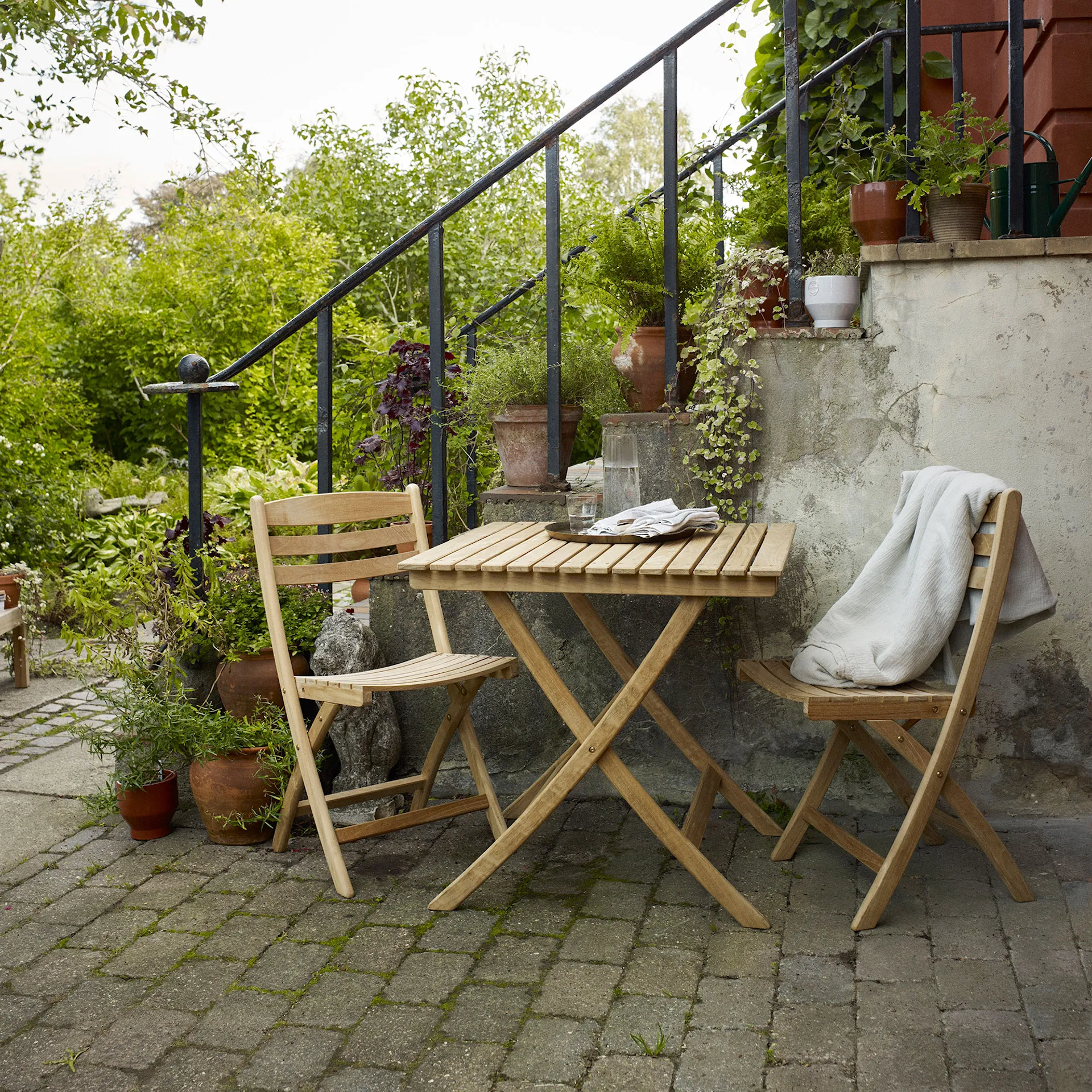 Selandia Square Outdoor Dining Table - Fritz Hansen - NO GA