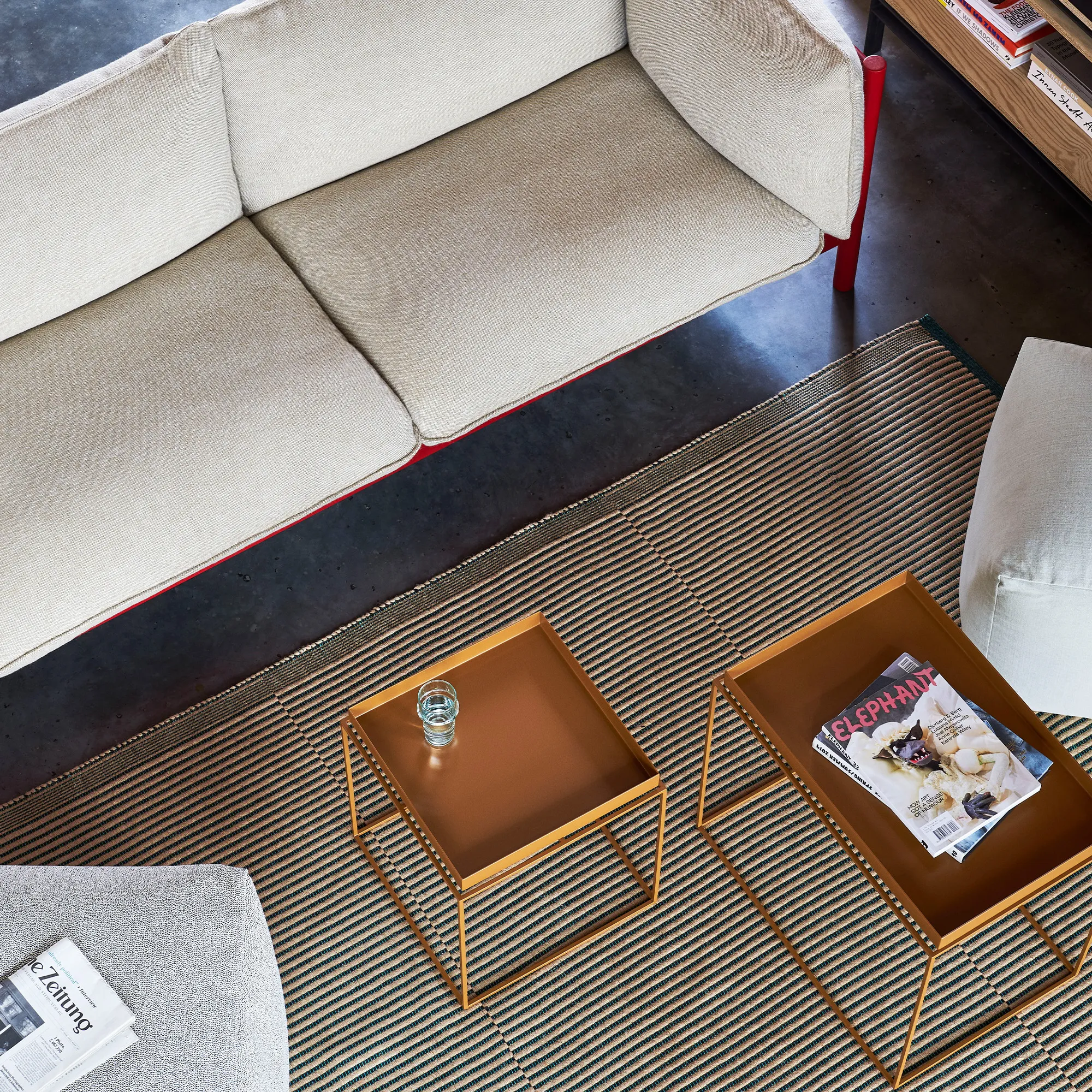 Tray Coffee Table 60 x 60 cm - 14