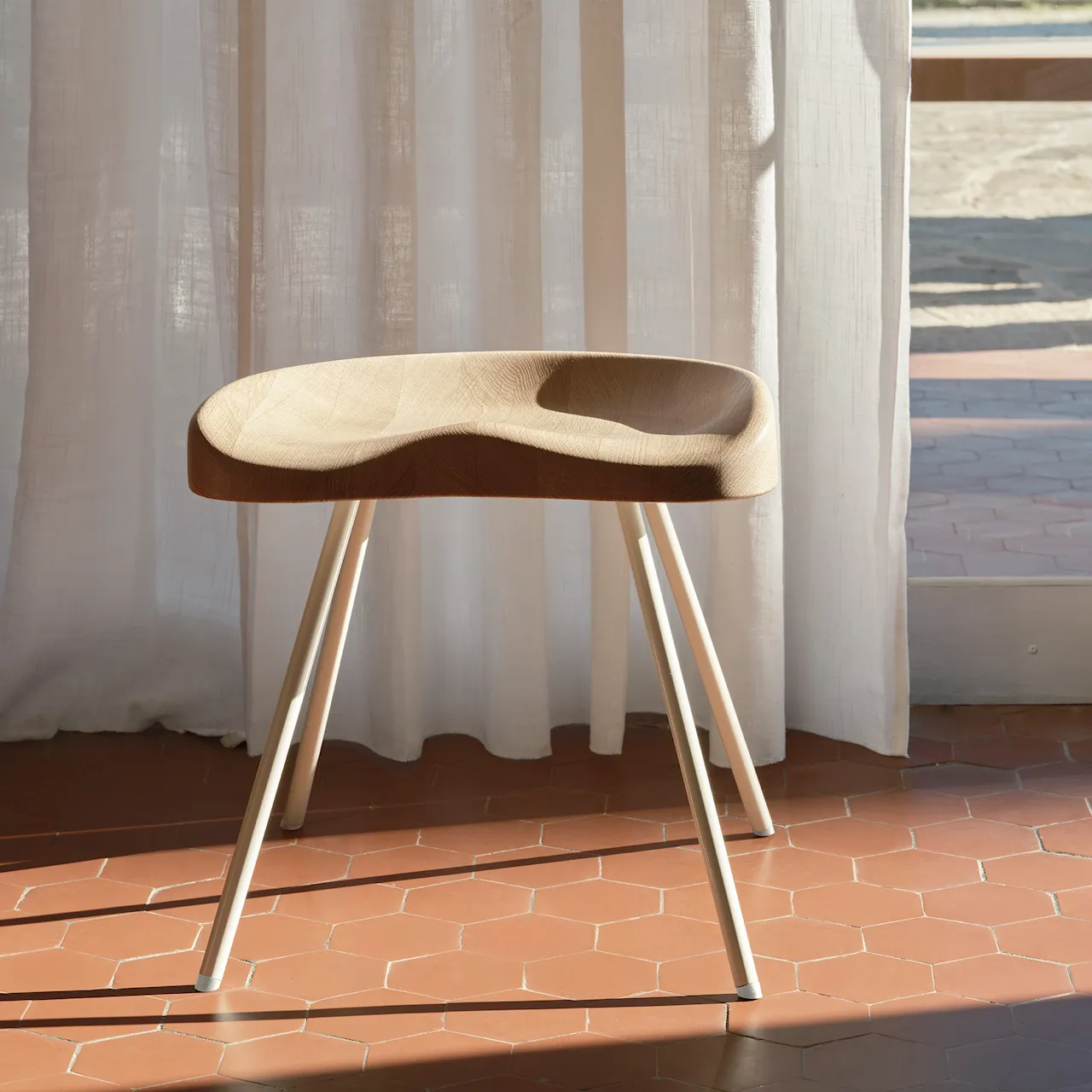 Tabouret 307 Stool