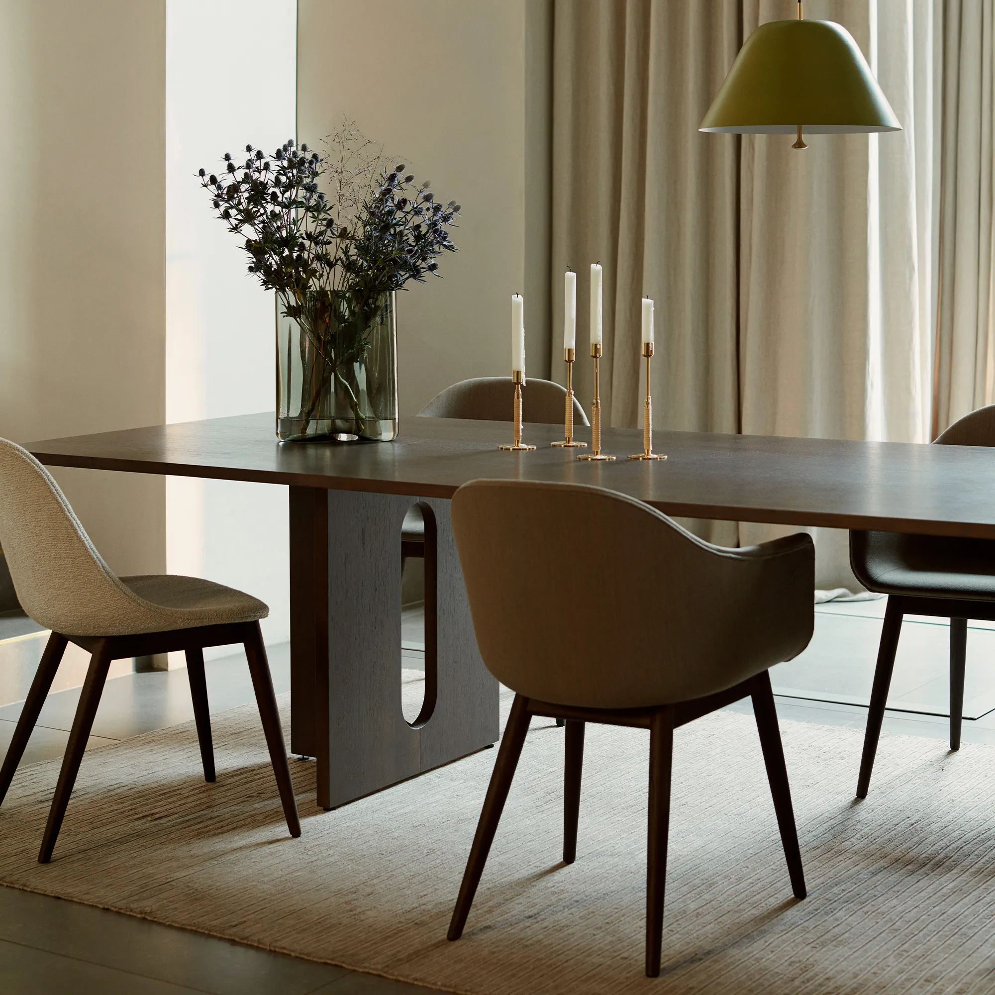 Androgyne Dining Table 210 cm