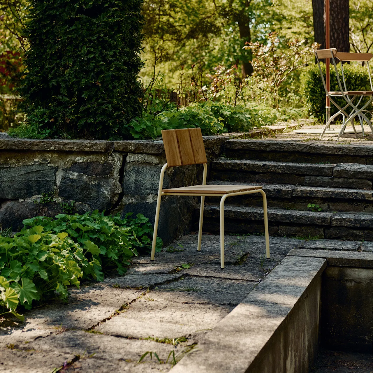 Kallio outdoor dining chair green