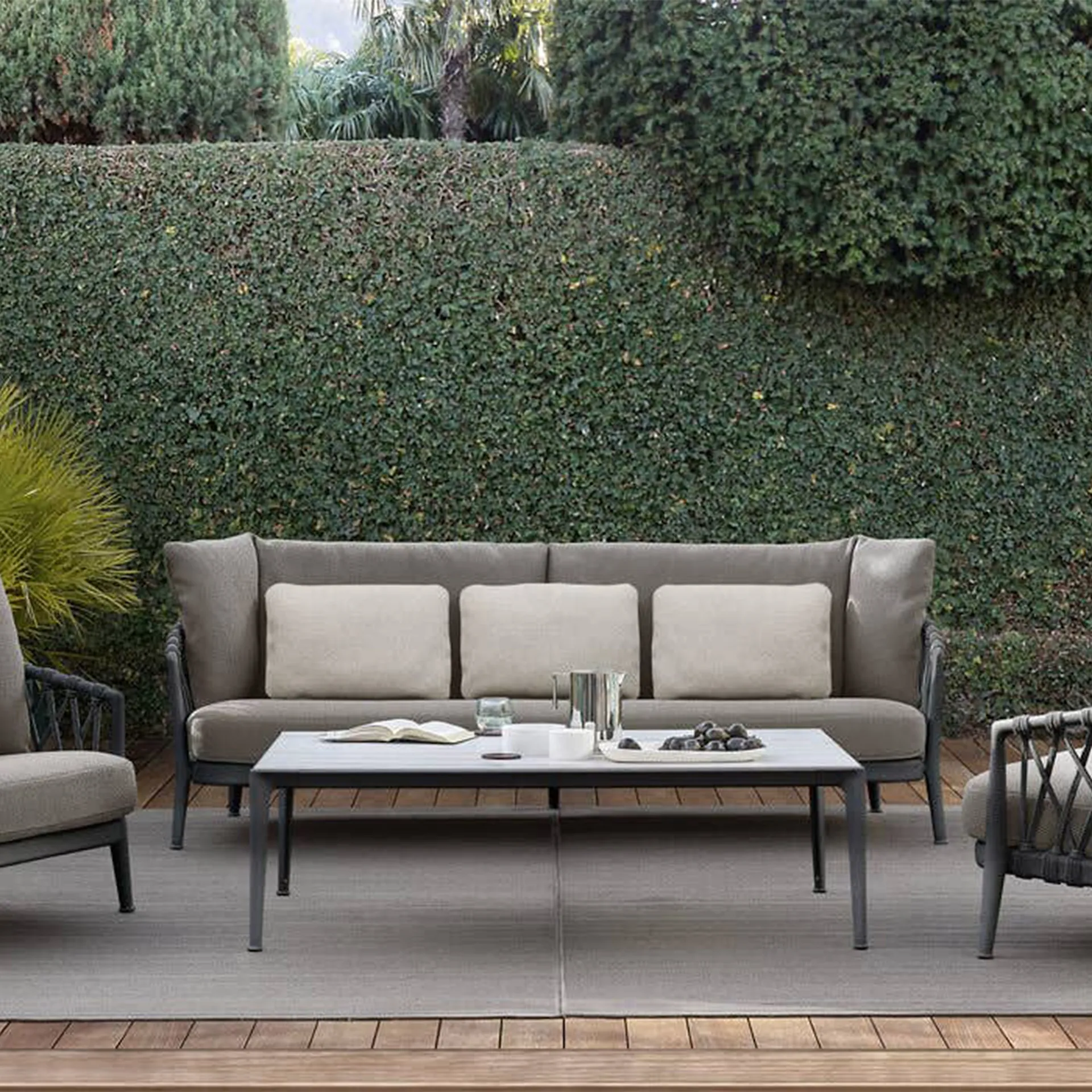 Erica Outdoor Sofa - B&B Italia - Antonio Citterio - NO GA