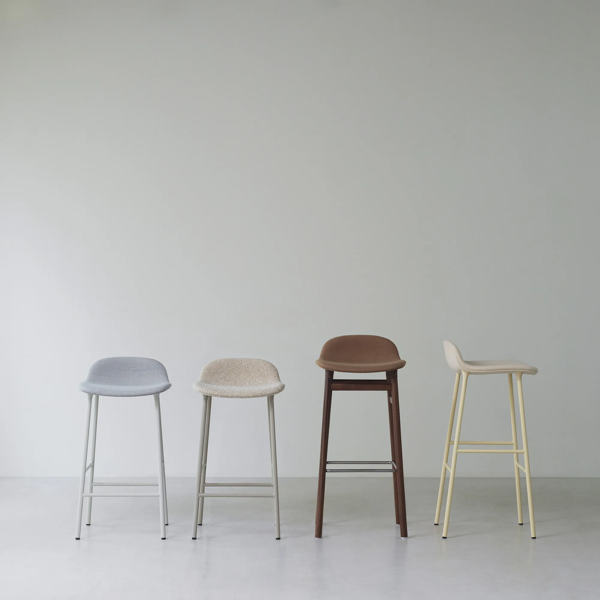 Form Barstool 65 cm Oak - 3