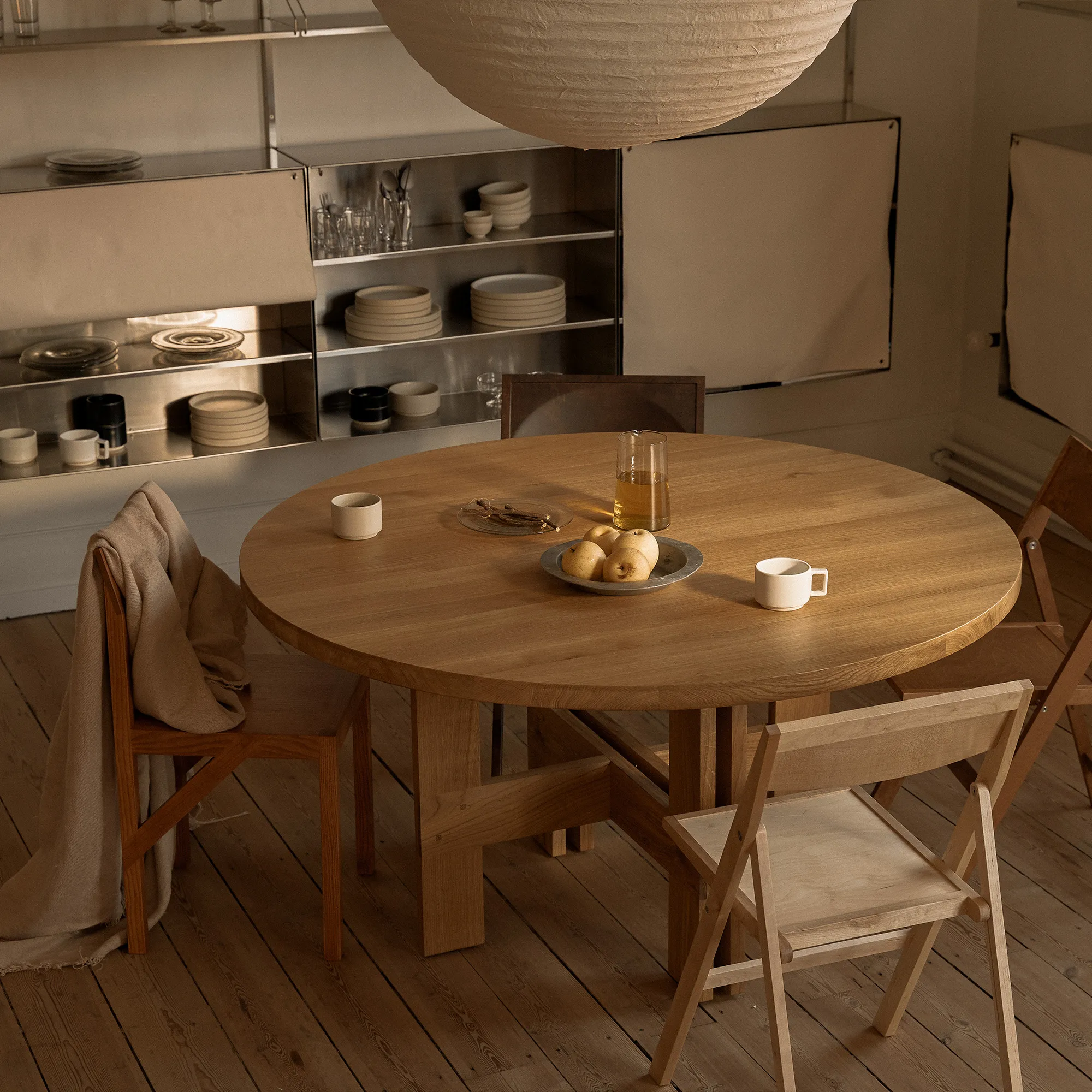 Farmhouse Trestle Table Round - 6
