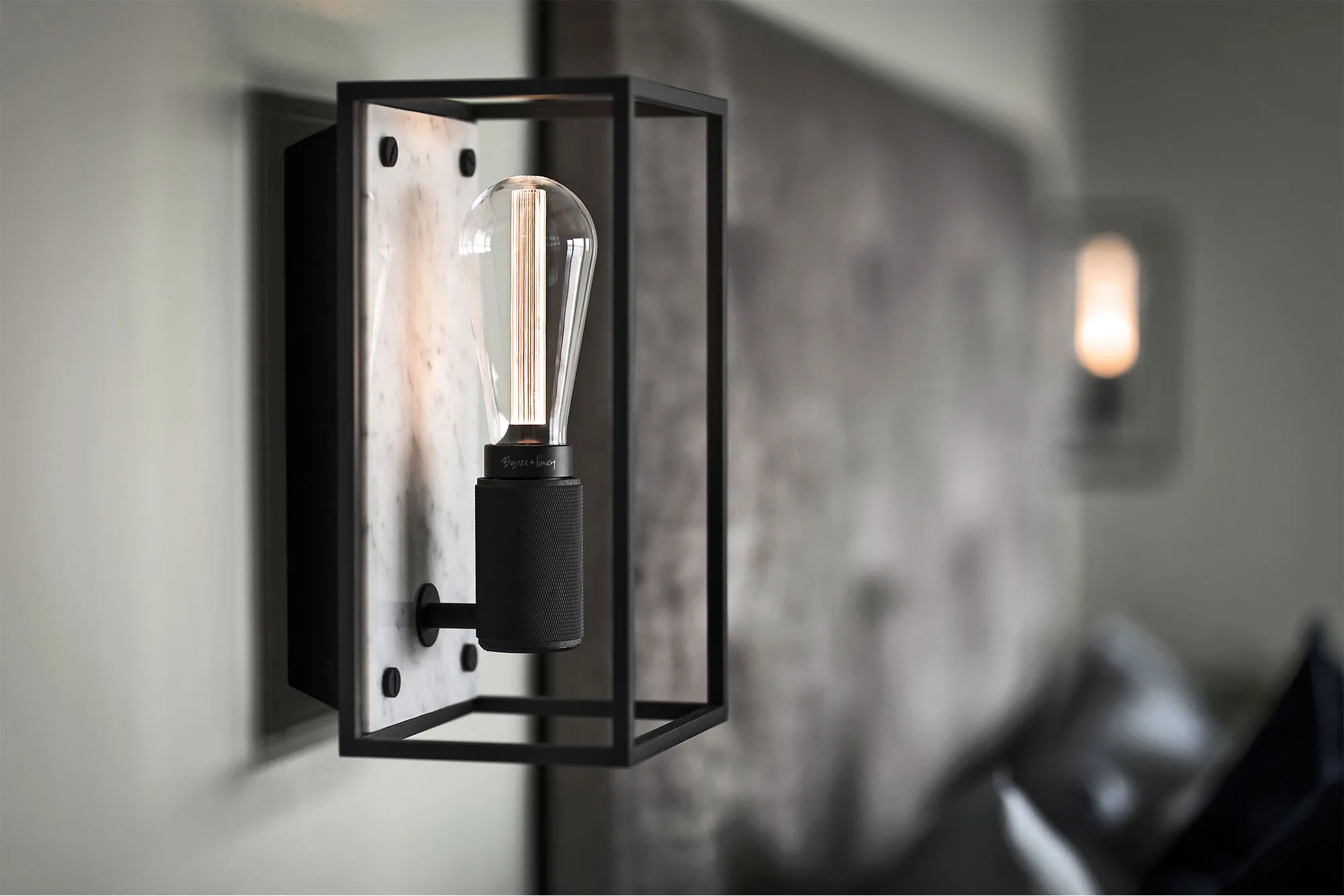 Caged Wall 1.0 Medium - 6