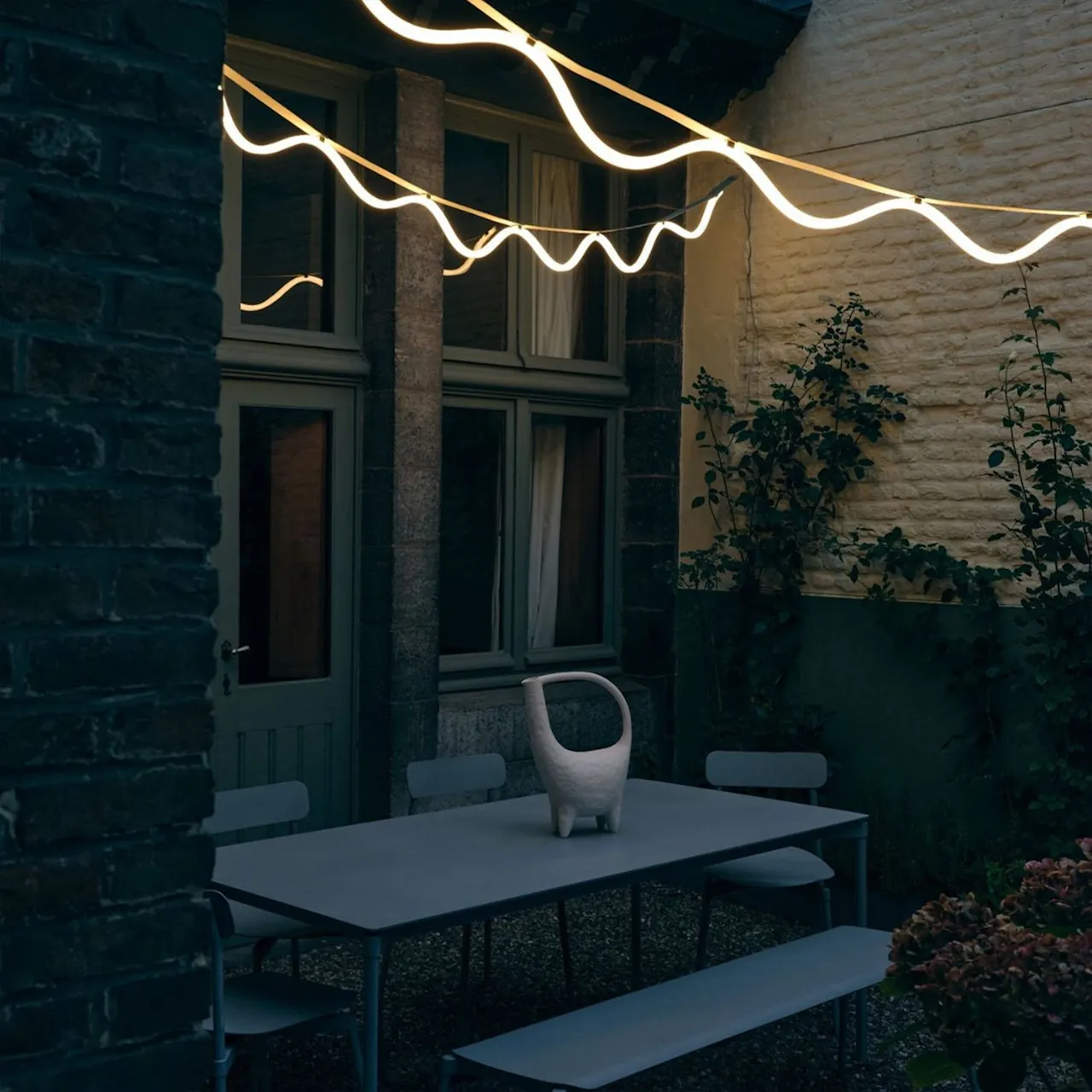 Spline Pendant Light