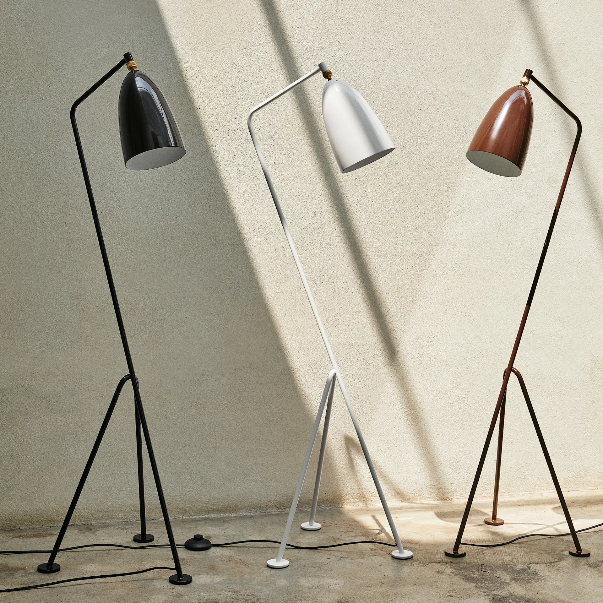 Gräshoppa Floor Lamp - Gubi - Greta Magnusson Grossman - NO GA