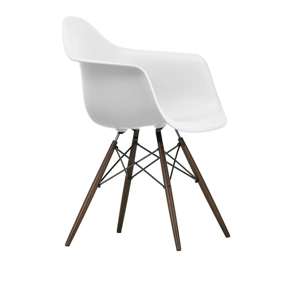 Eames RE Plastic Armchair DAW Dark Maple