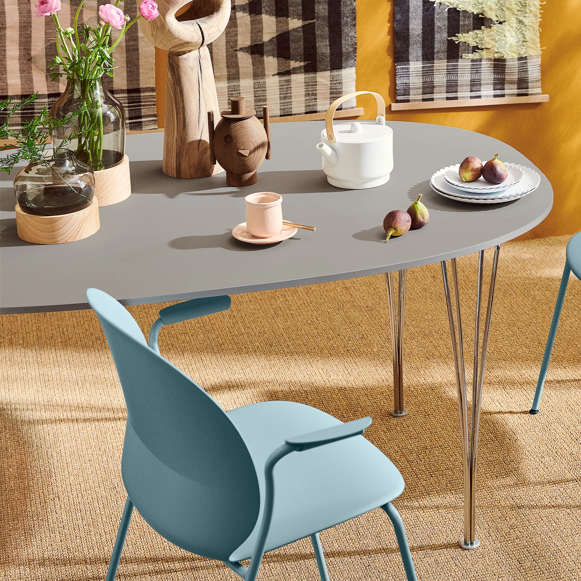 Plastic Foot For Superellipse Dining Table - Fritz Hansen - NO GA