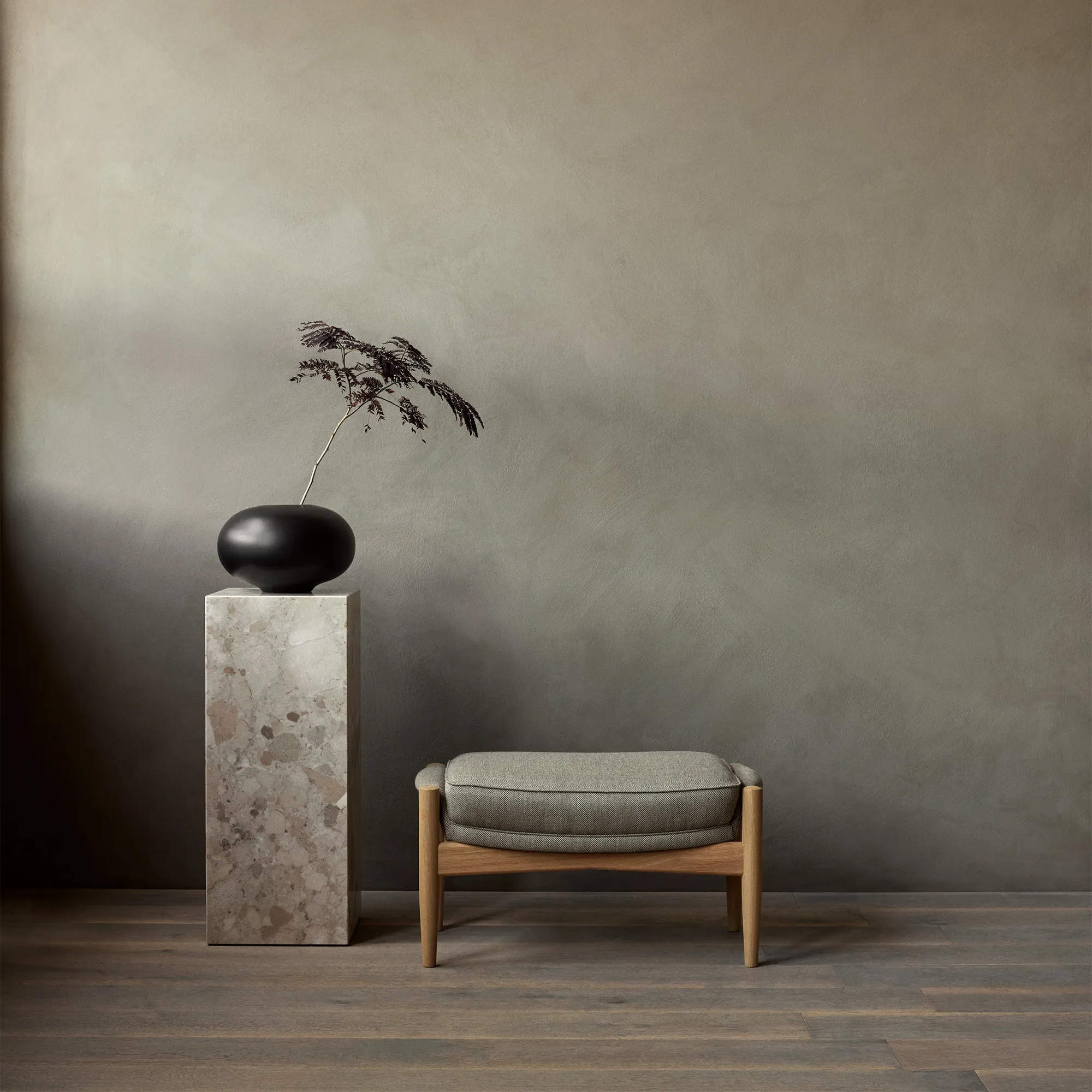 The Seal Ottoman Walnut - 2