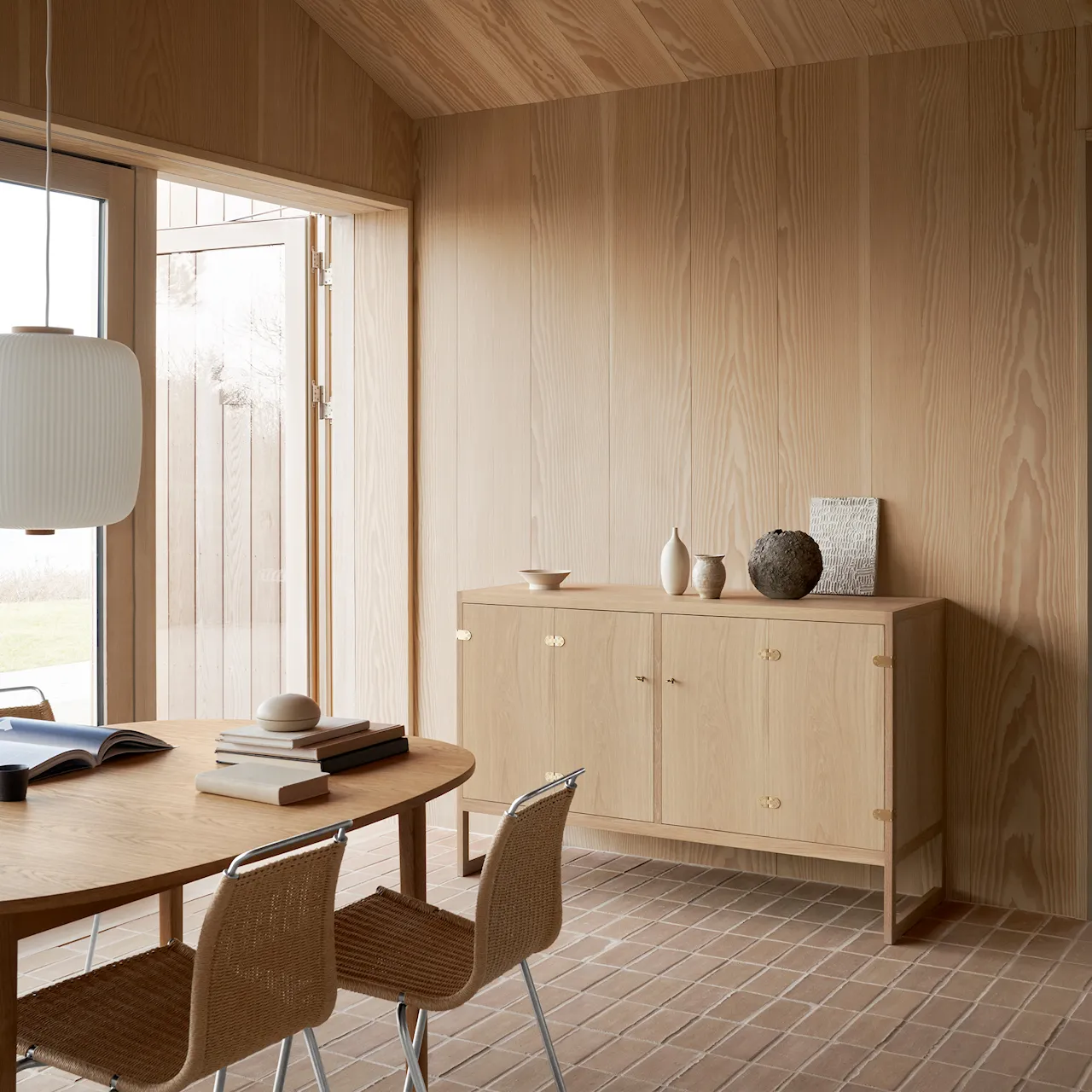 BM0057 Cabinet