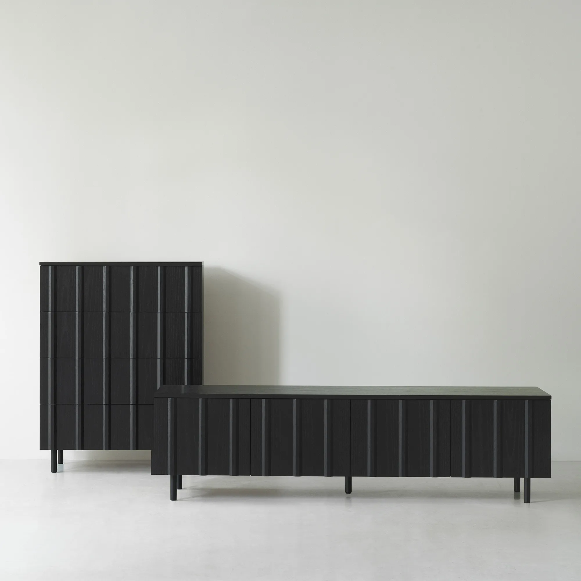Rib Dresser 4 Drawers - 7