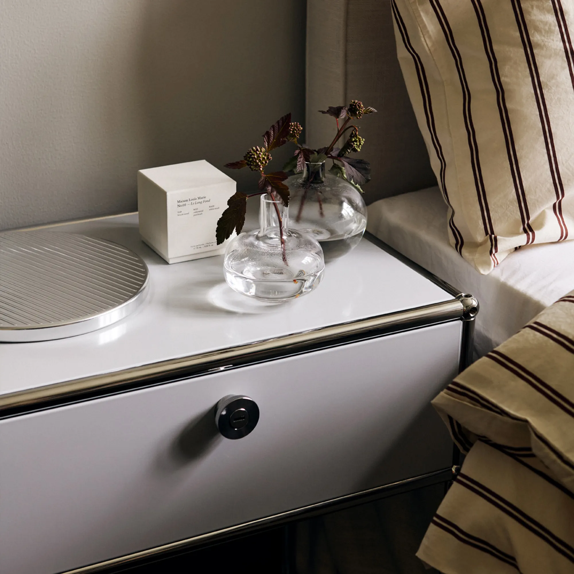 USM Haller M54 Bedside Table - 3